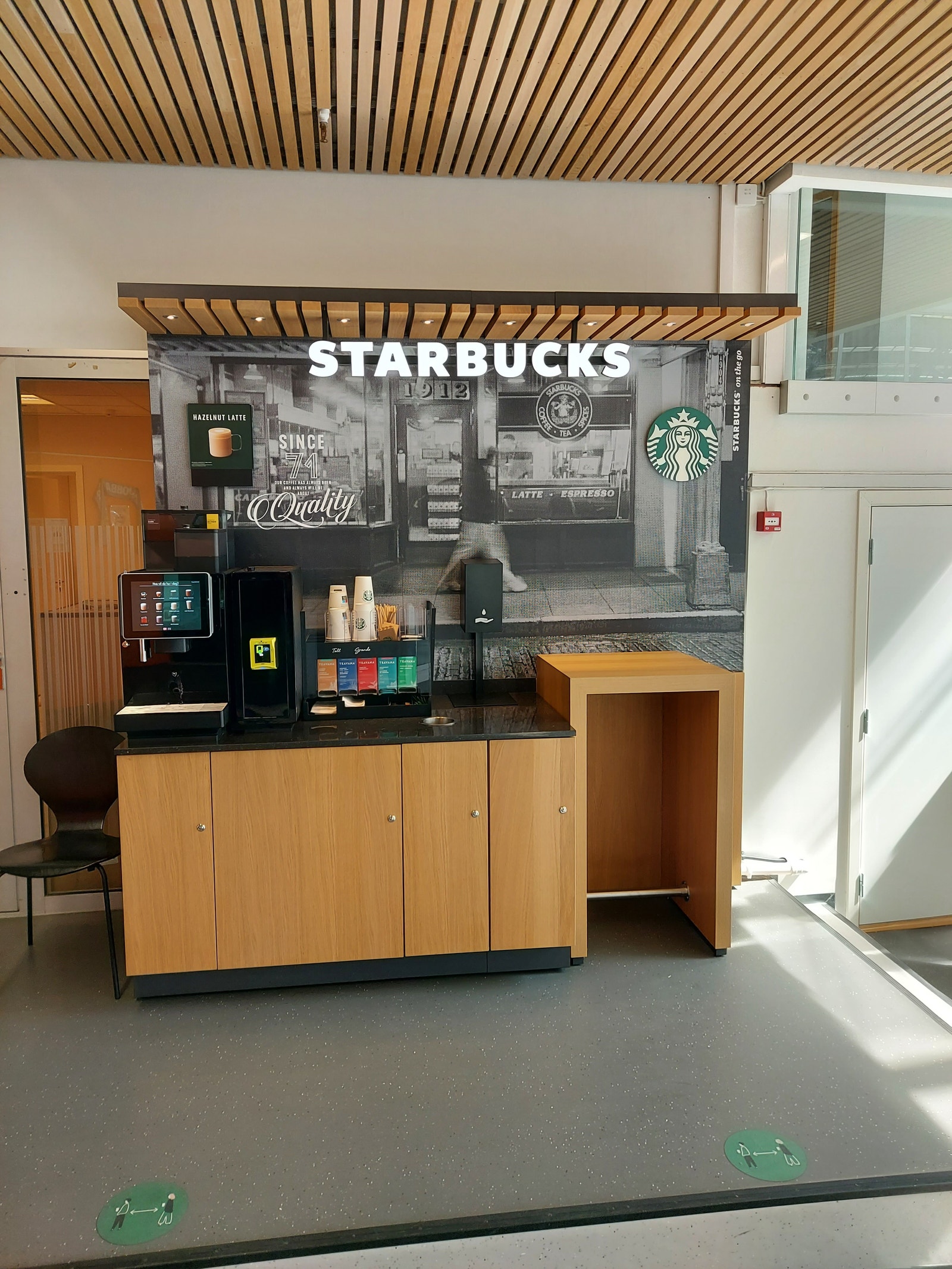 Starbuck kaffe alltid tilgjengelig Galleribilde