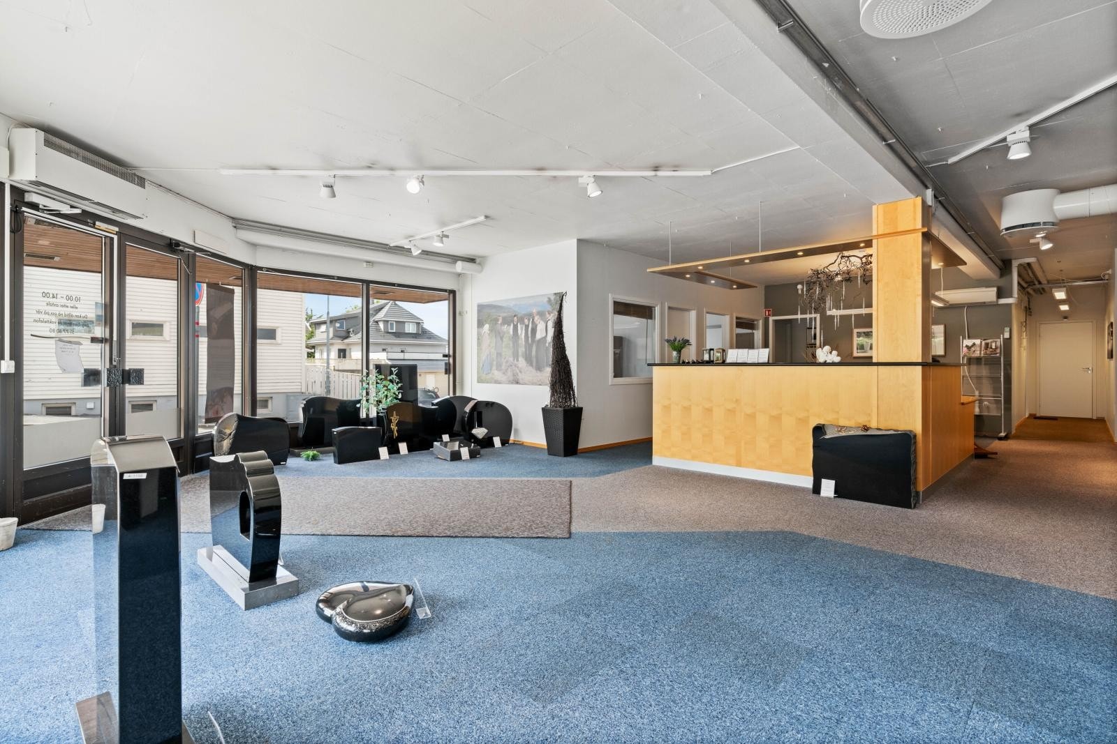 Butikk - Første Etasje Galleribilde