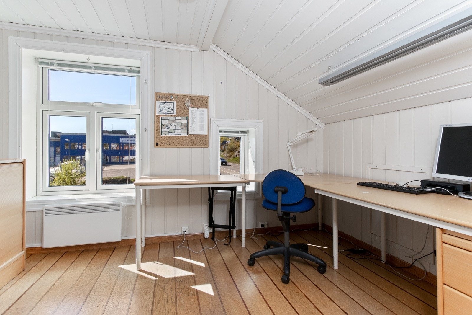 Kontor sjøboden Galleribilde