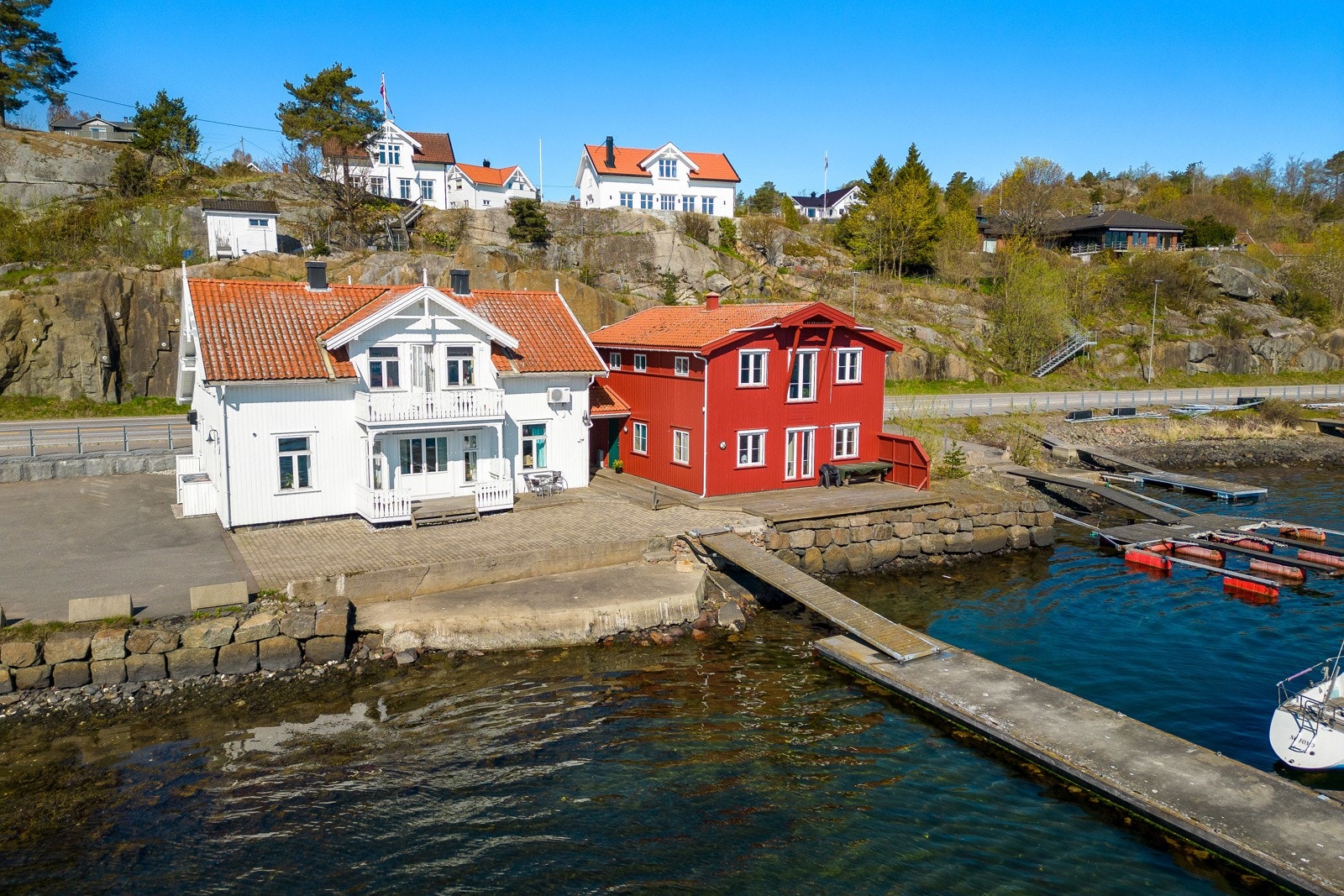 Fasade mot sjøen Galleribilde