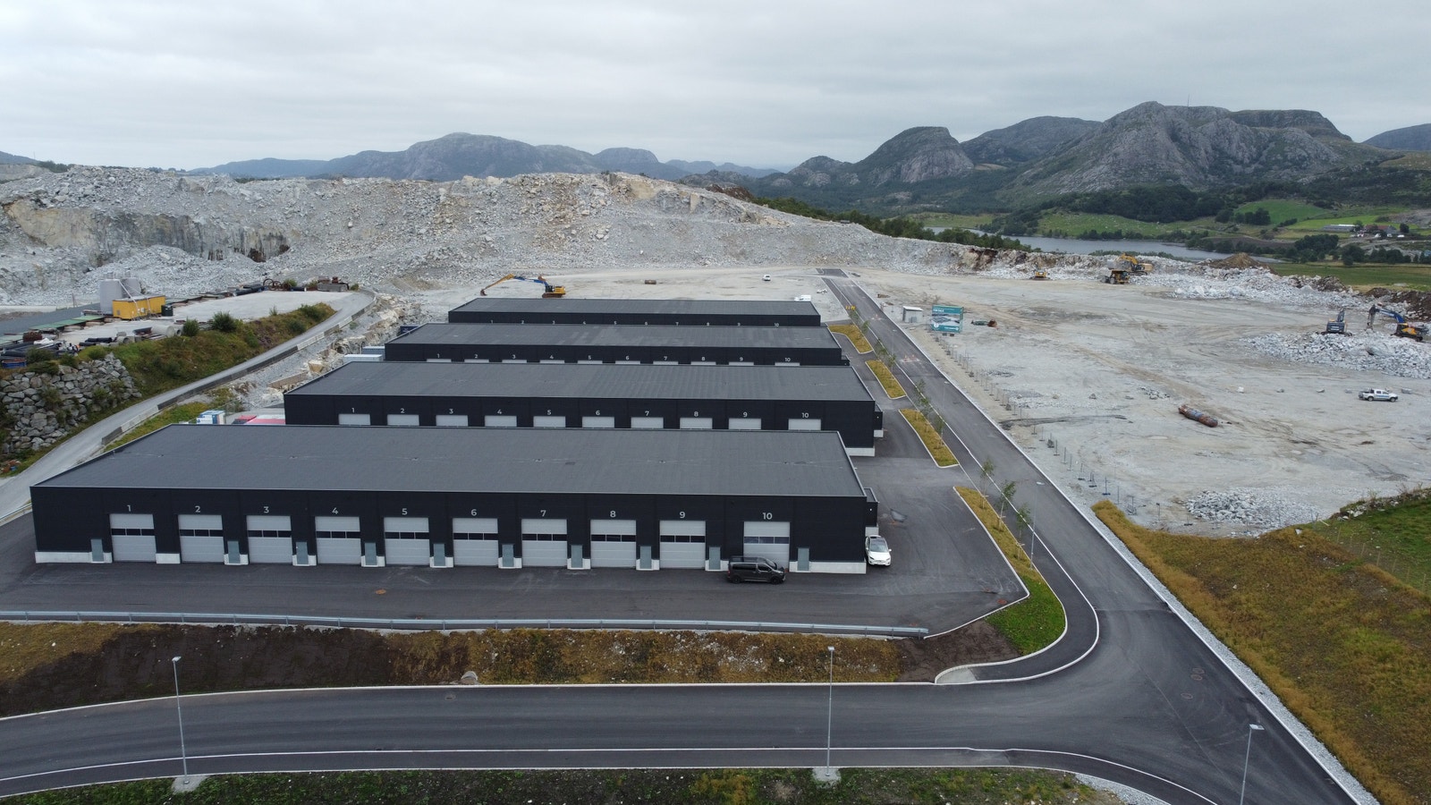 Eksempel: Lagerseksjoner på Sviland i Sandnes, bygg 1-4, ferdig i august 2022 Galleribilde