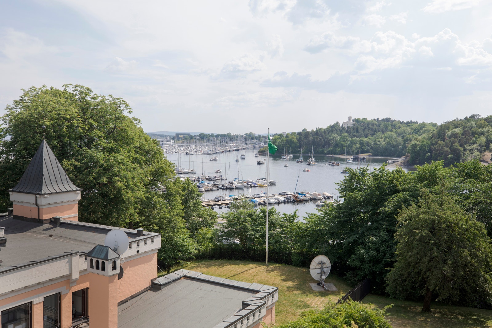 Utsikt fra egen takterrasse Galleribilde