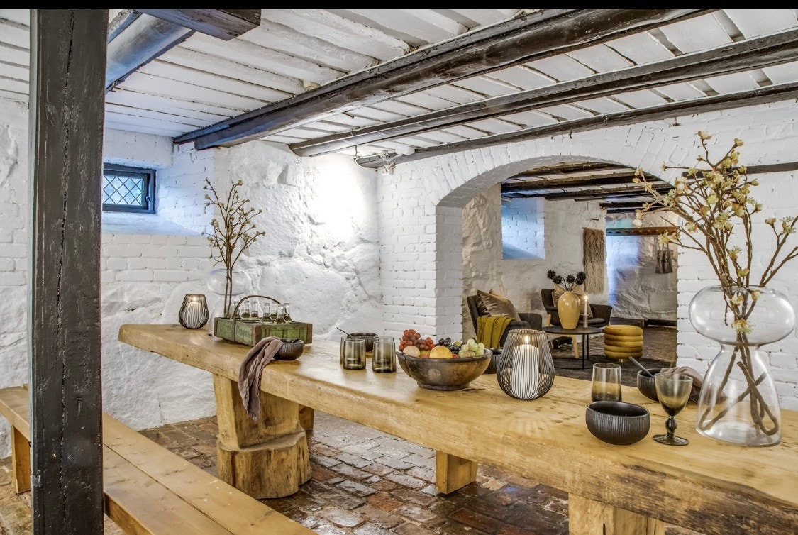 Kjellerstue Galleribilde