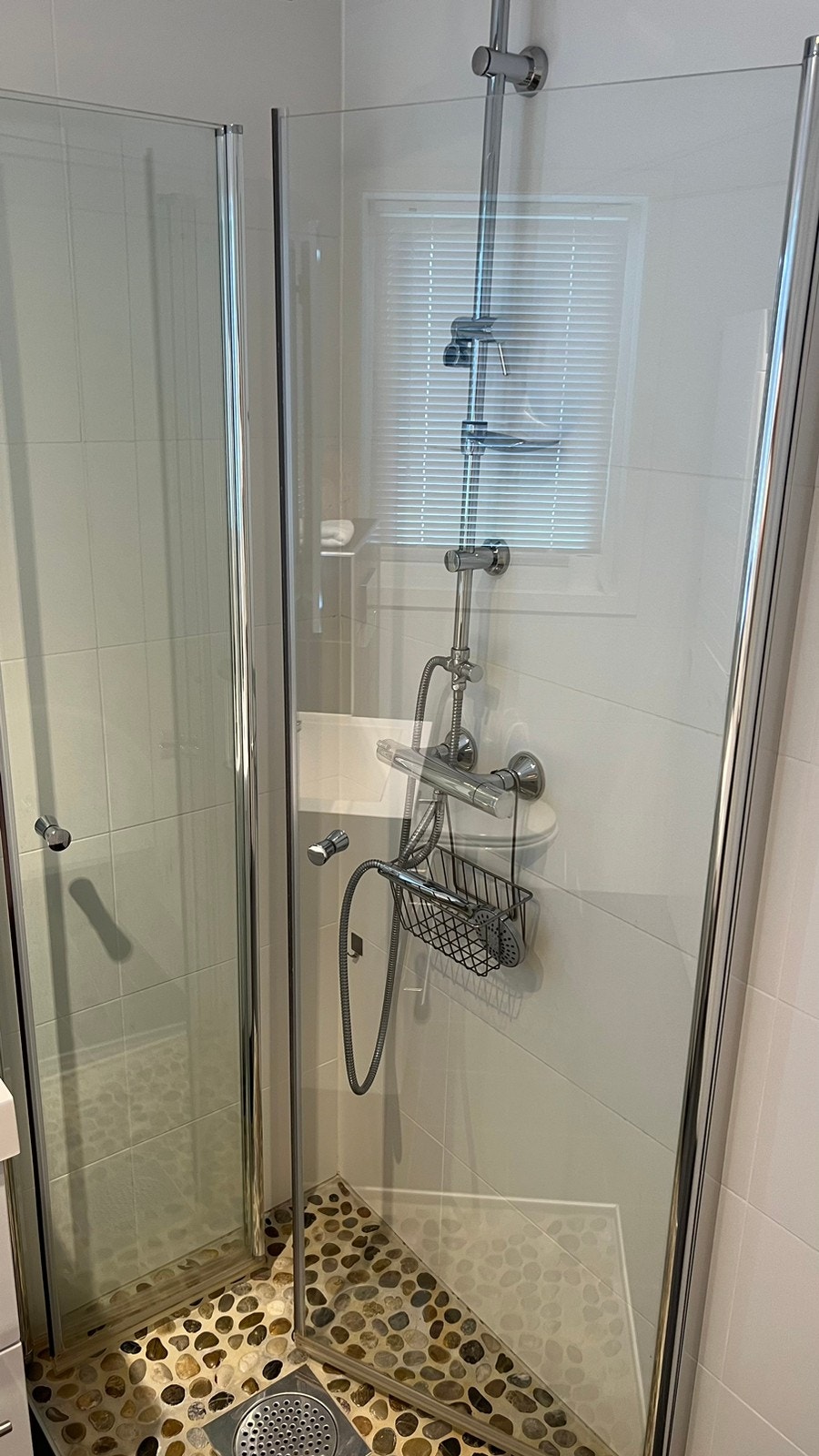 Bad 1. etasje Galleribilde