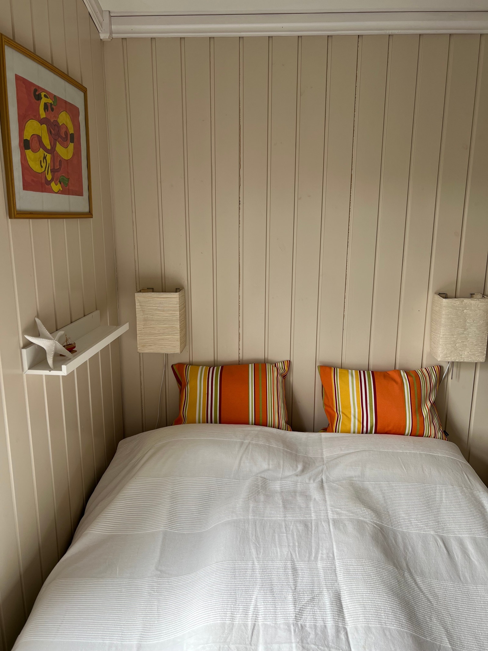 Soverom nr. 2 med dobbeltseng pluss daybed/ekstra seng. Galleribilde