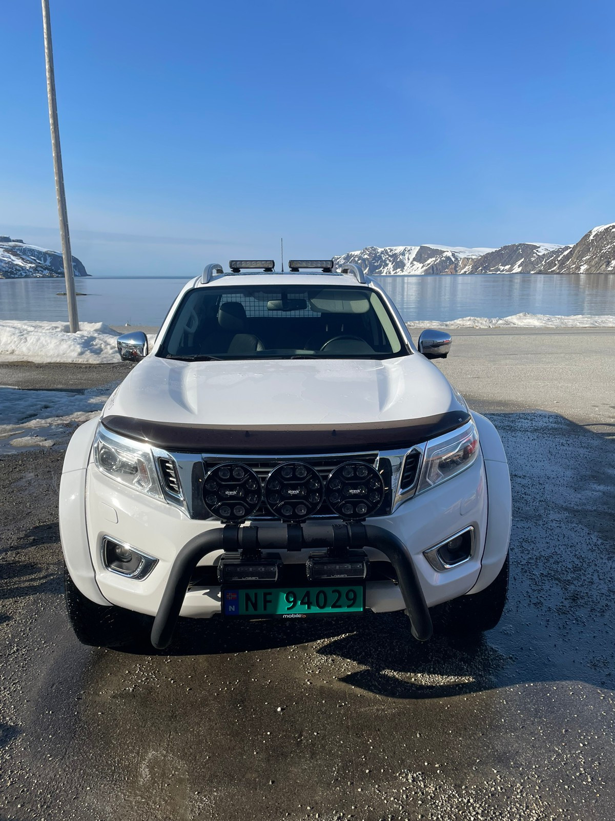 Nissan Navara NAVARA 2.3-190 D 4X4 AT35 2