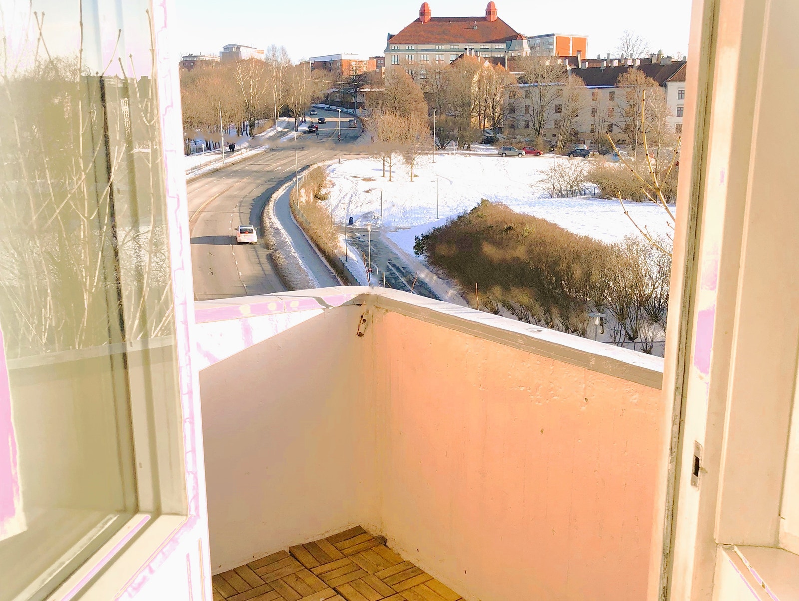 (Utleid) Utsikt fra egen privat balkong på rom 2 Galleribilde