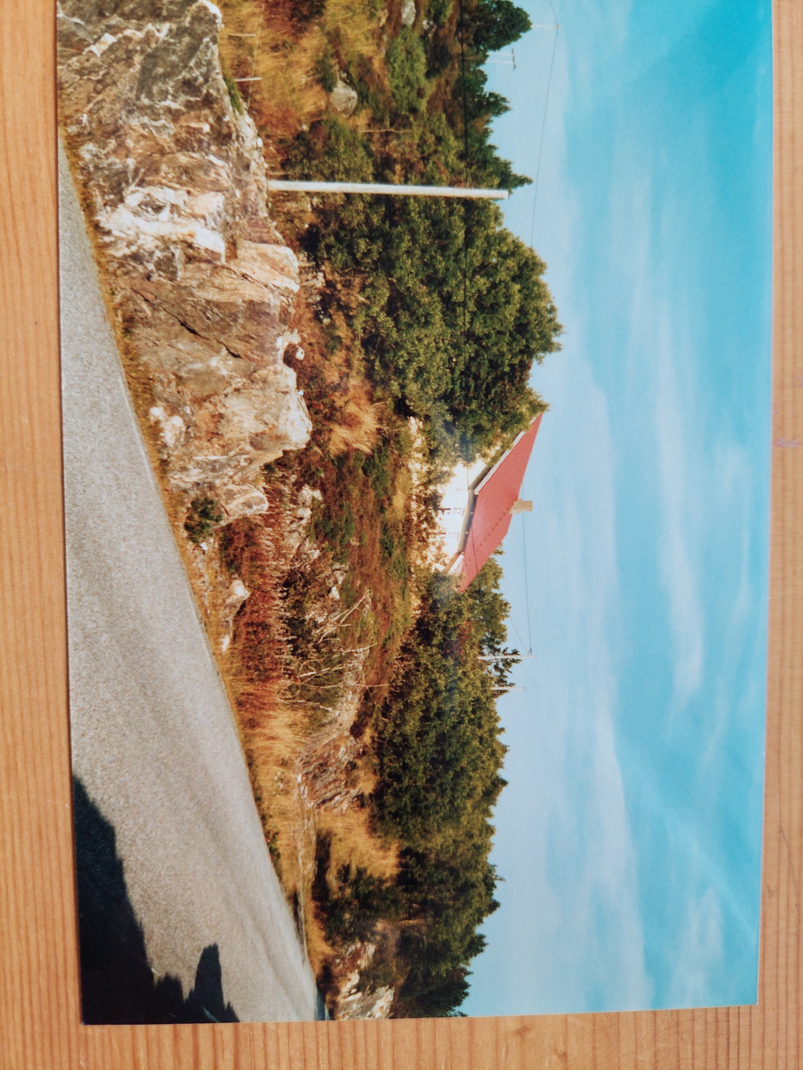 Sydvendt opp fra hovedvei Galleribilde