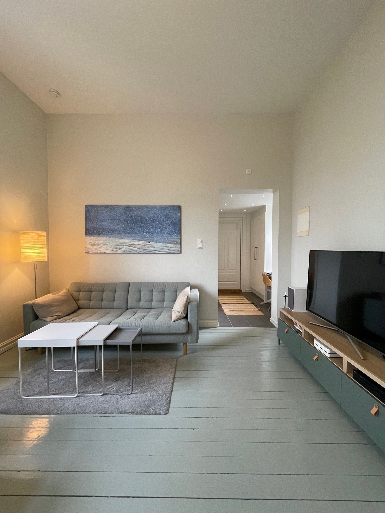 Stue (med kjøkkenhjørne) Galleribilde