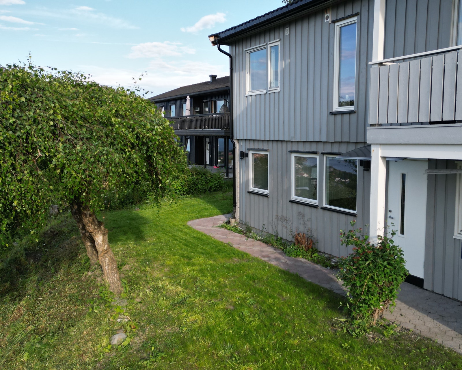 Utgang til plen Galleribilde
