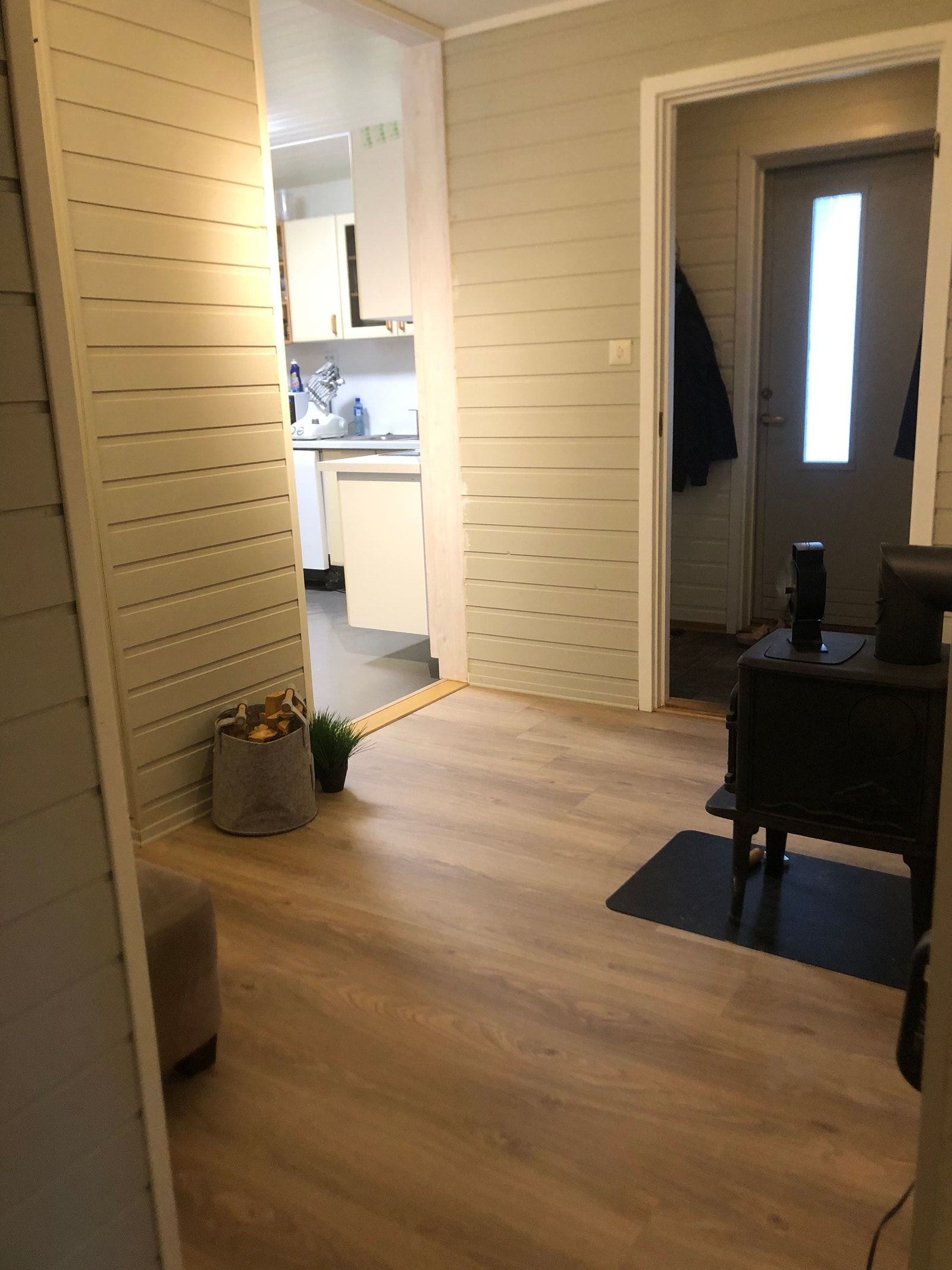 Ganga sett fra døra til rom 3 Galleribilde