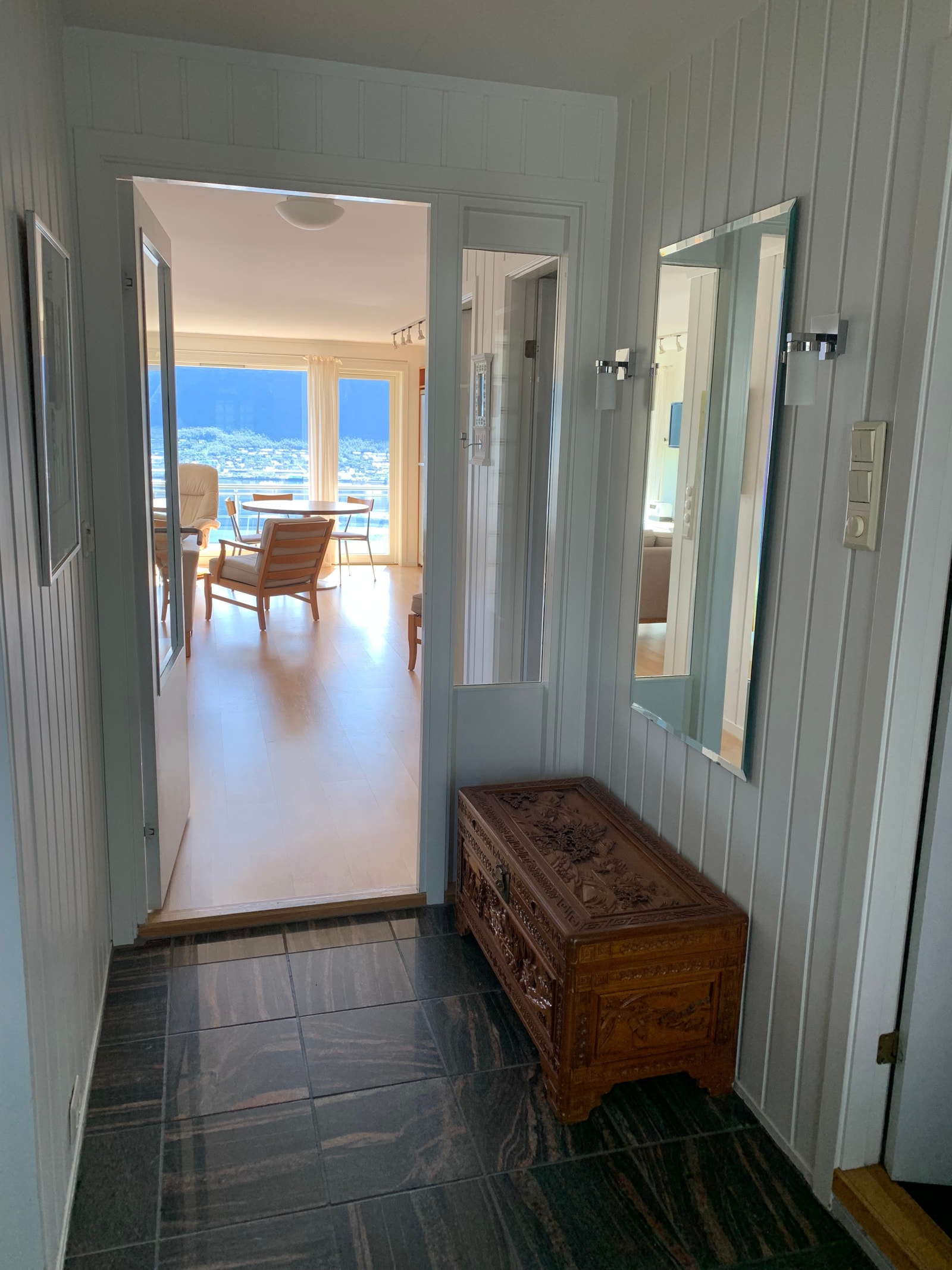 Inngang til leiligheten Galleribilde