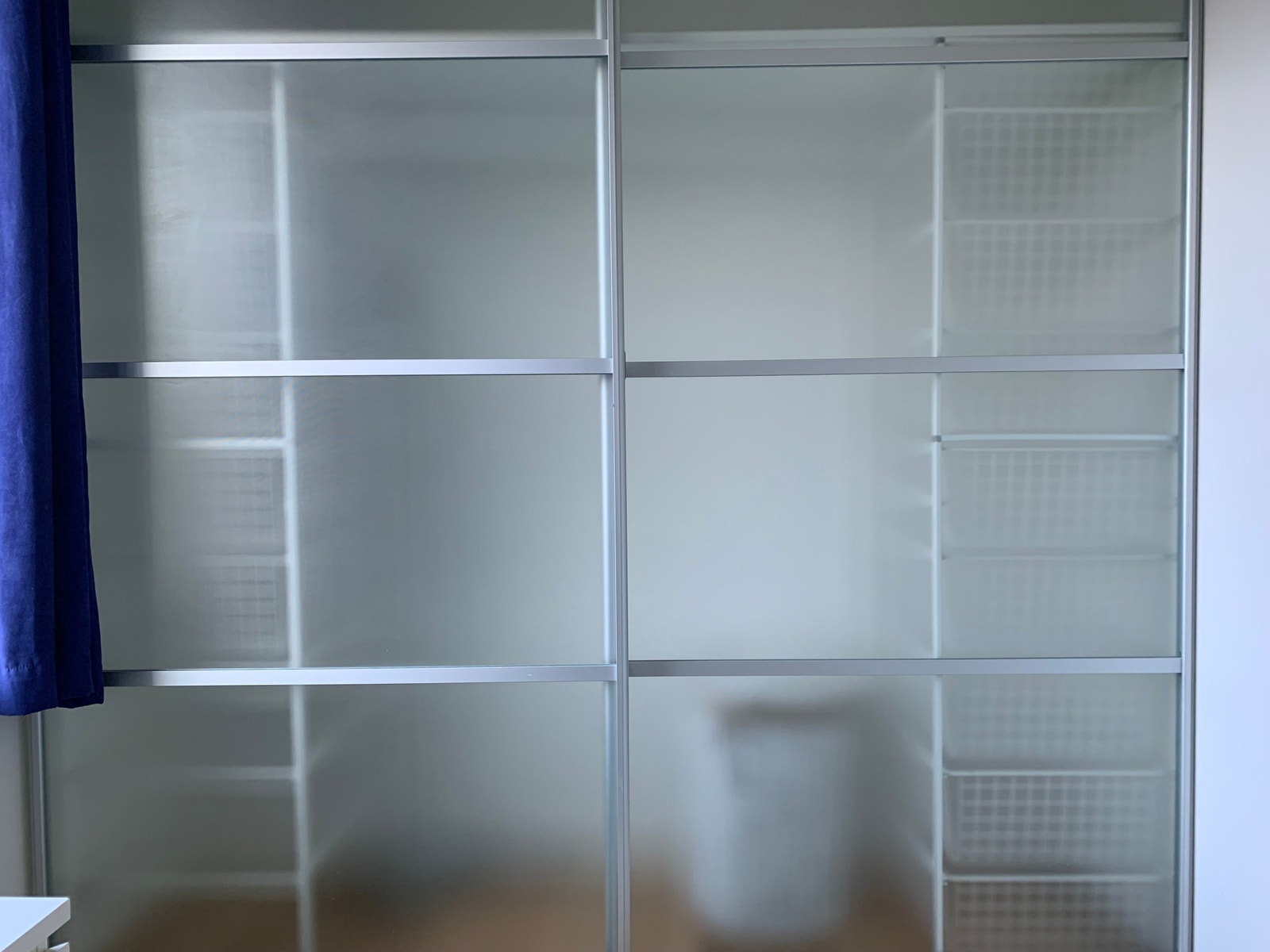 Garderobeskap soverom Galleribilde