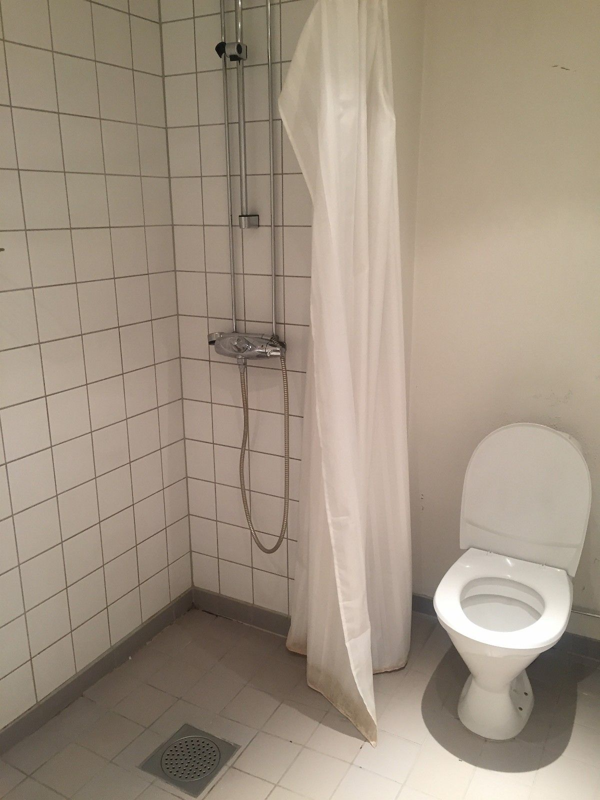 Felles bad Galleribilde