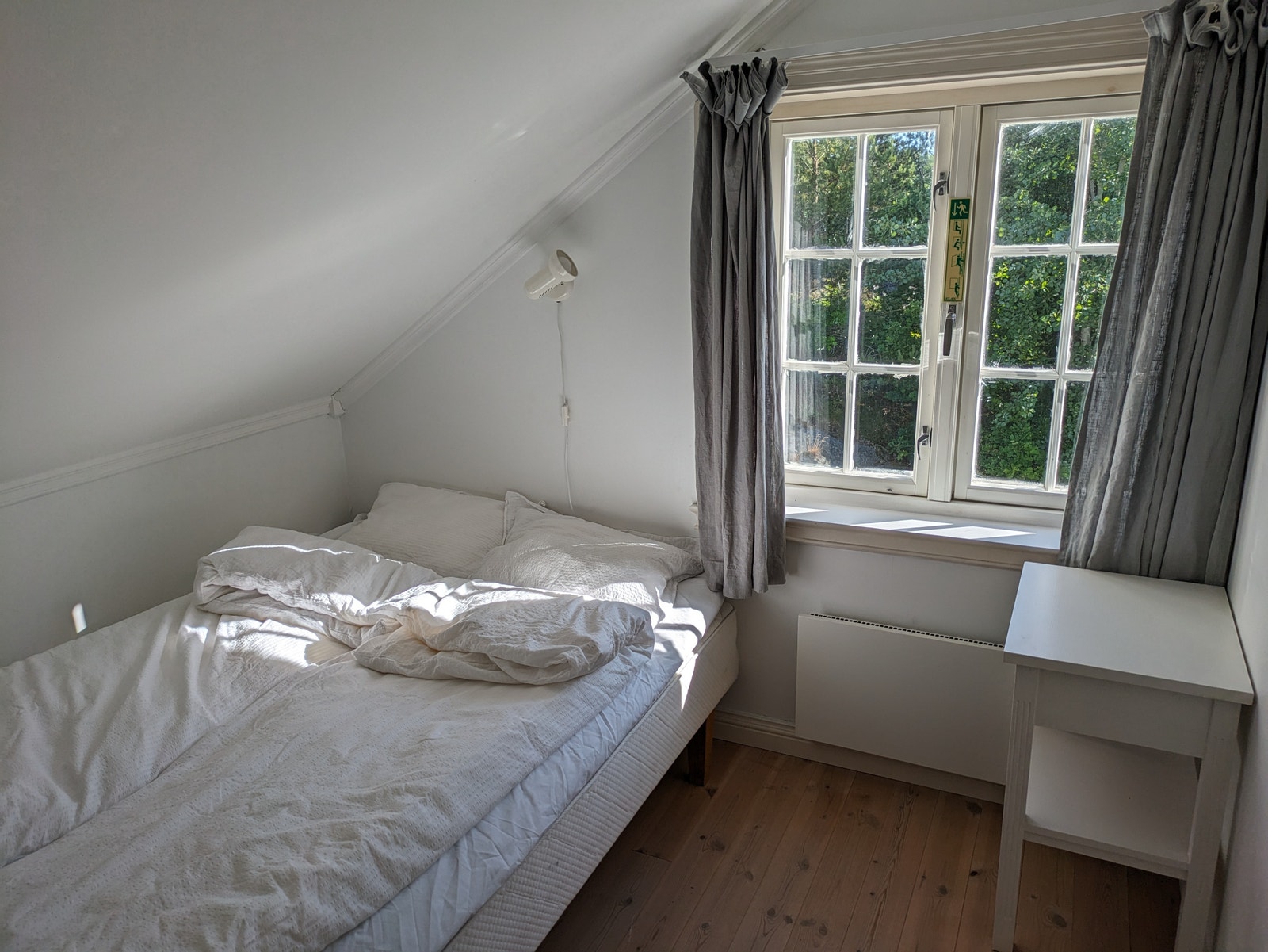 Soverom 9 annen etasje med bad Galleribilde