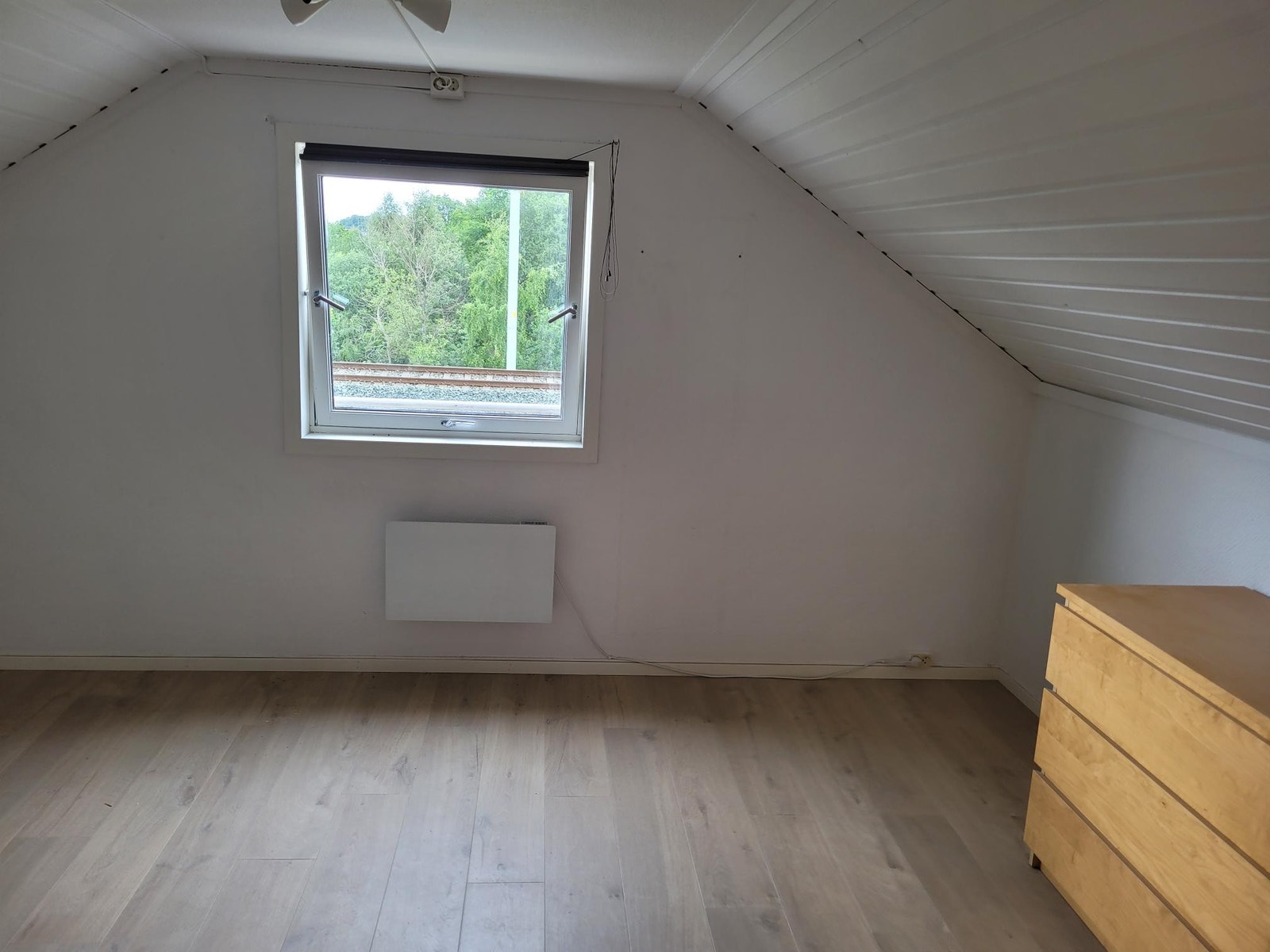 Stort soverom. Plass til 2 senger. Galleribilde