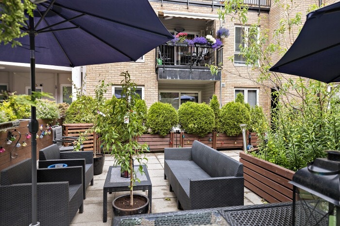 Felles terrasse/ bakgård i samme etasje Galleribilde