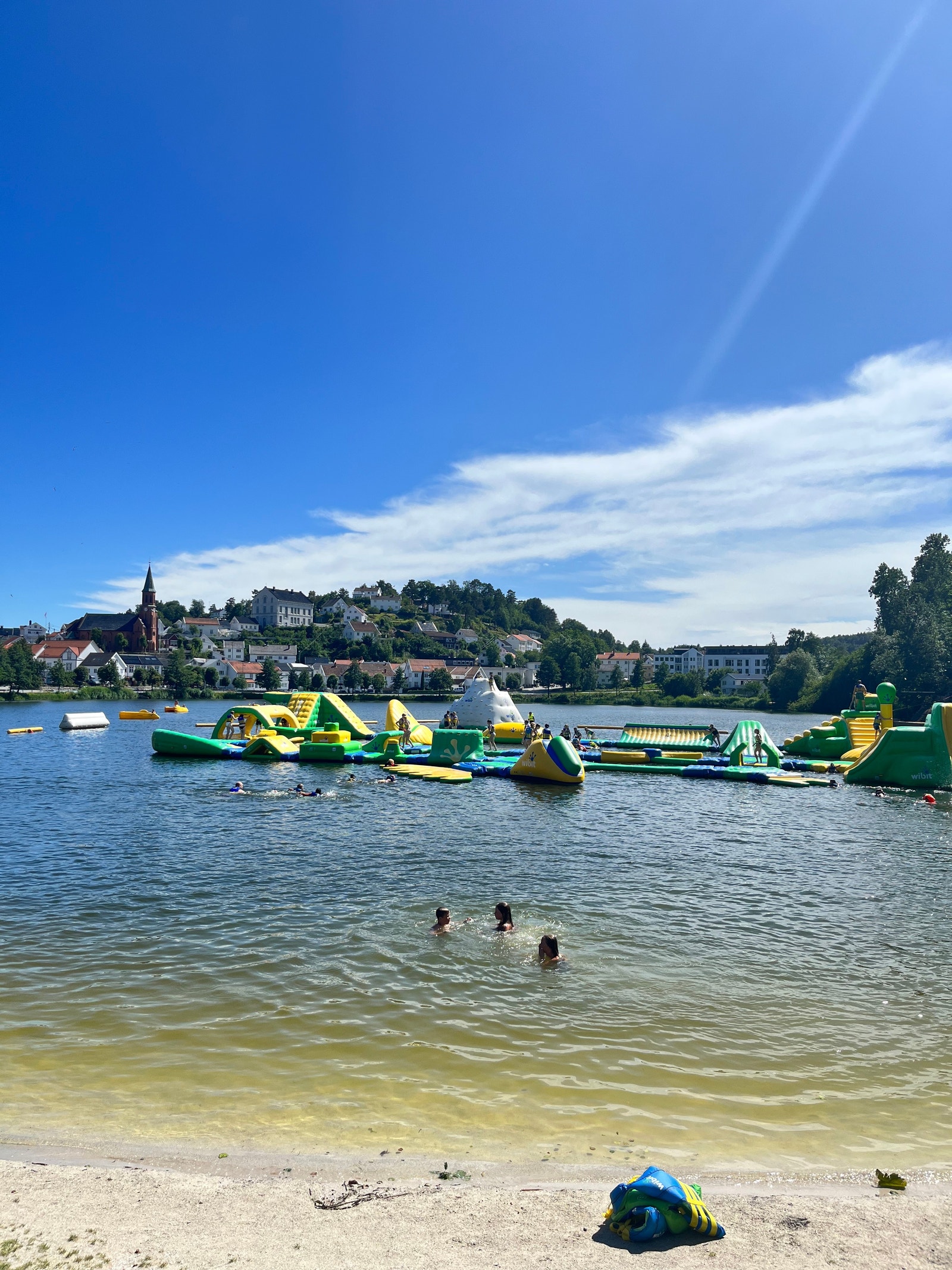 Tjenna funpark i Tvedestrand Galleribilde