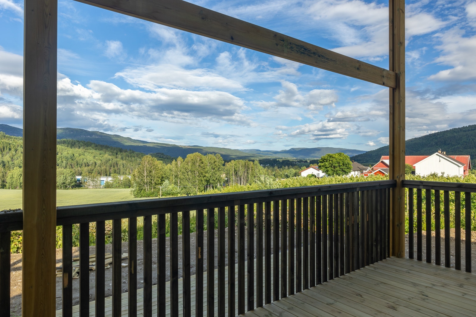 Vakker utsikt fra terrasse! Galleribilde