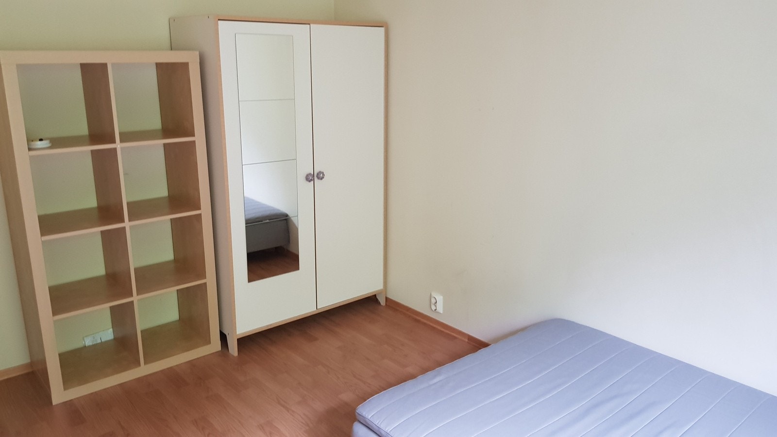 green room, 1st floor, if swap drawers with shelf Galleribilde