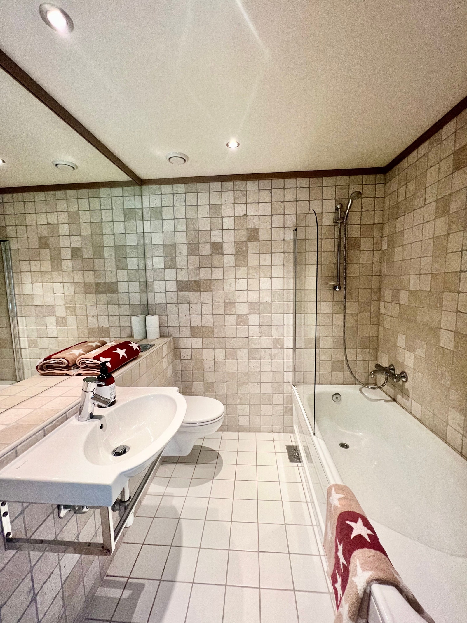 Bad andre etasje Galleribilde