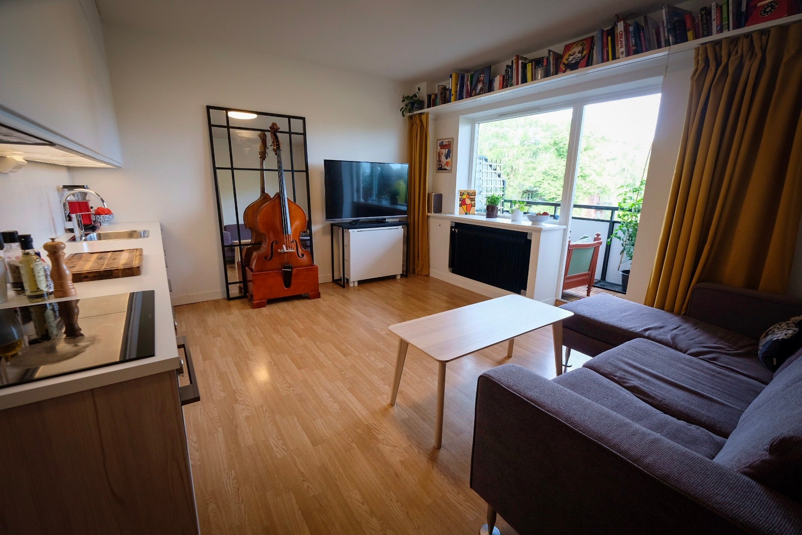 ... og kontrabass! Galleribilde