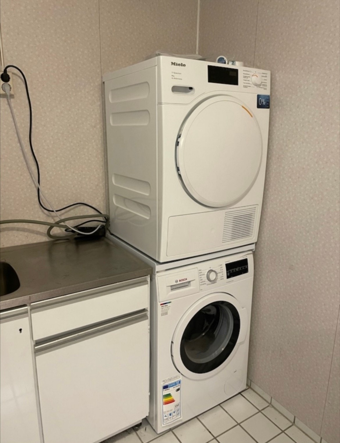 Helt ny tørketrommel og vaskemaskin Galleribilde