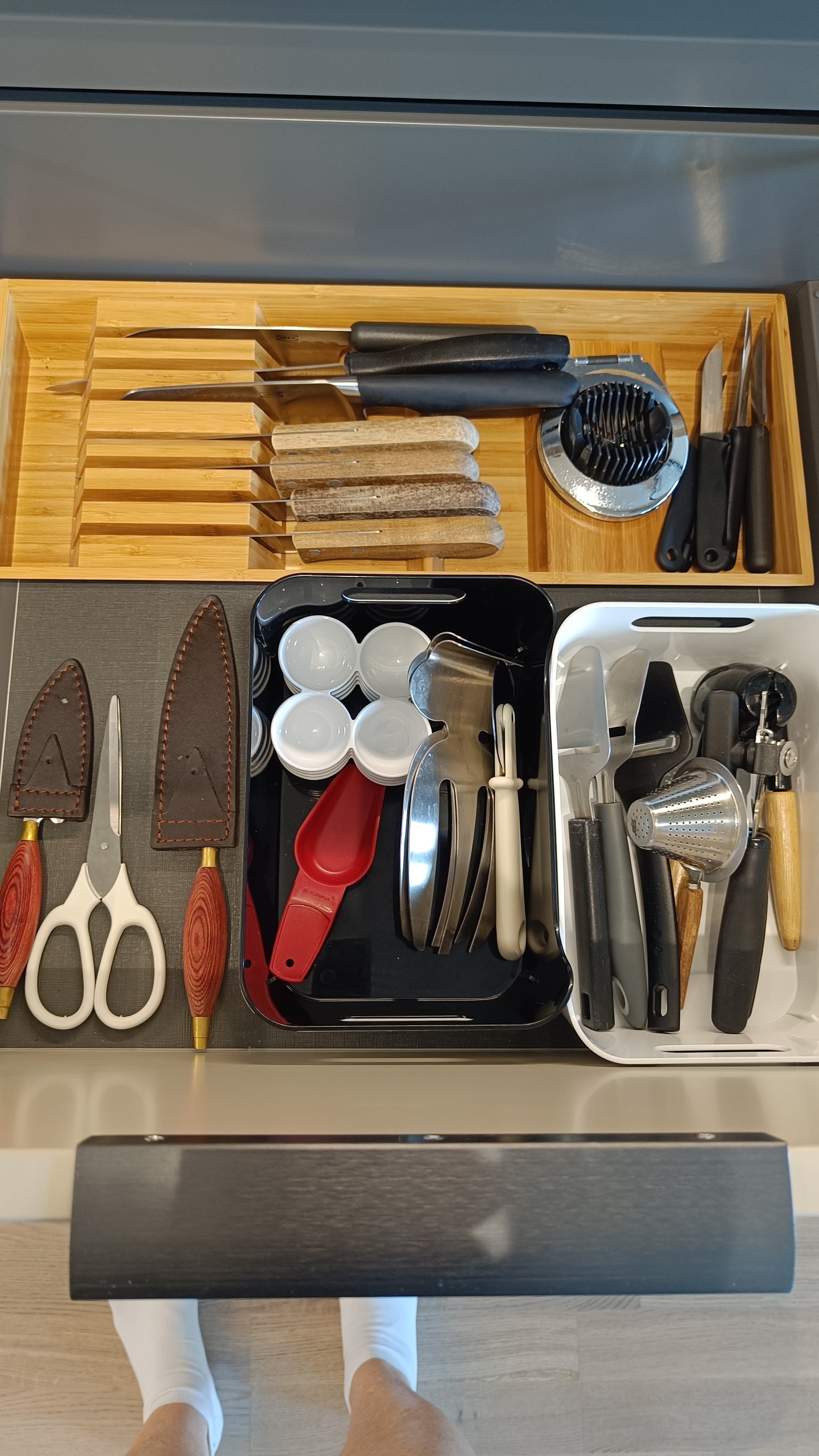 Bilde viser hva som er inne i skapene ved utleie. Galleribilde