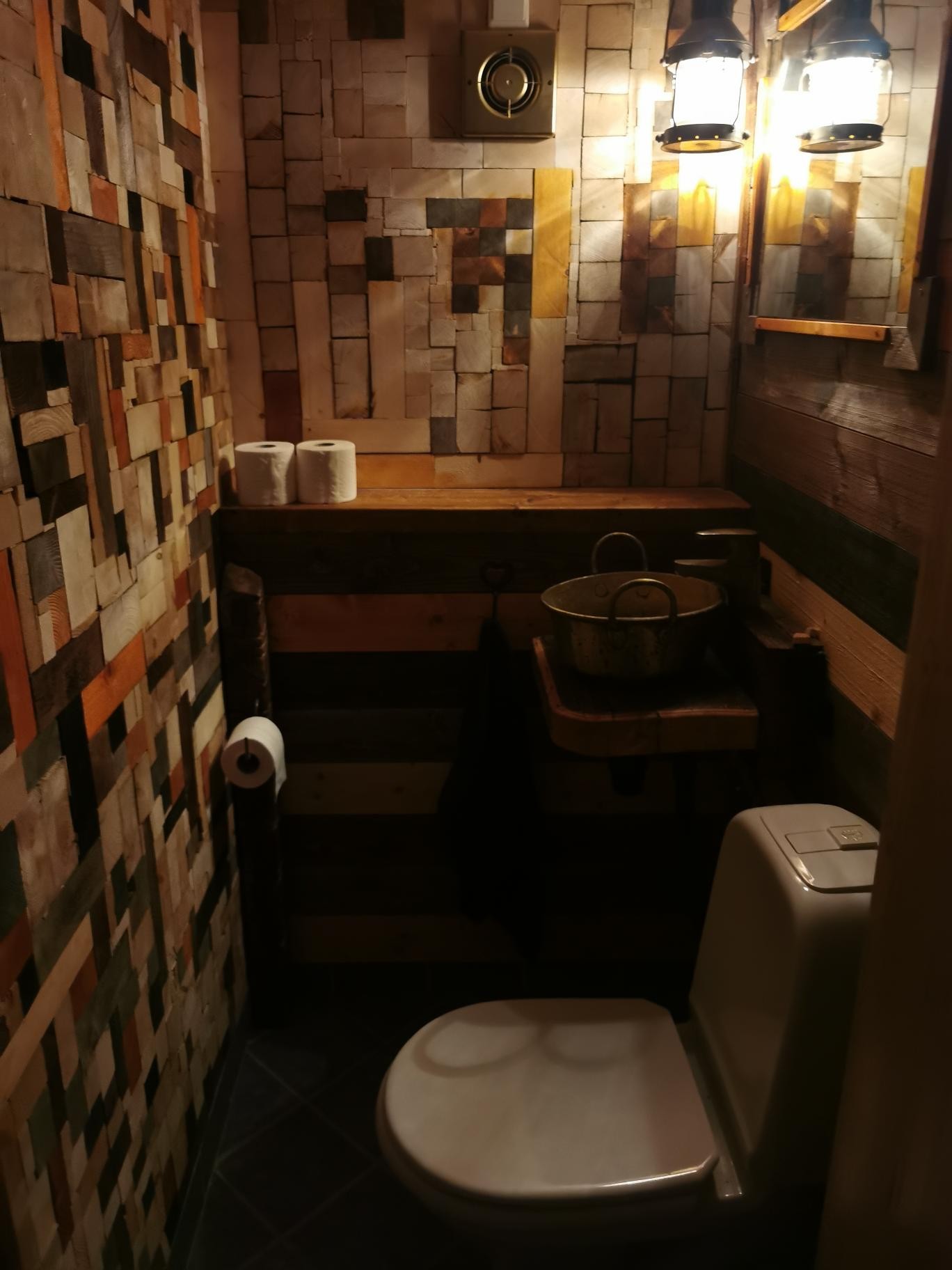 Toalet 1etg Galleribilde