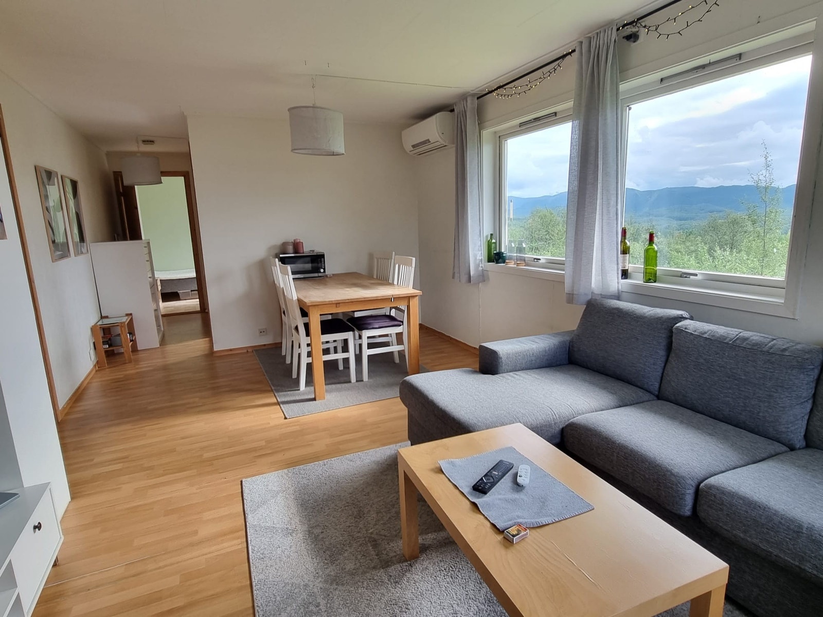 Stue/spisestue Galleribilde