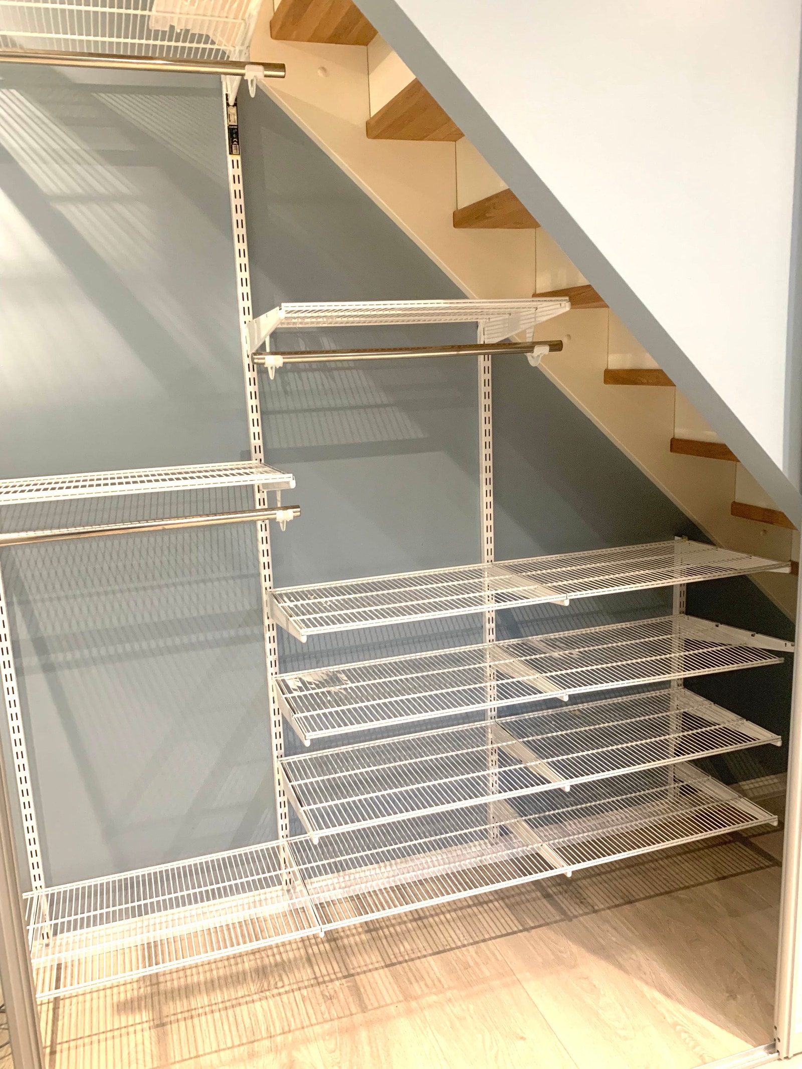 Elfa skyvedørsgarderobe Galleribilde