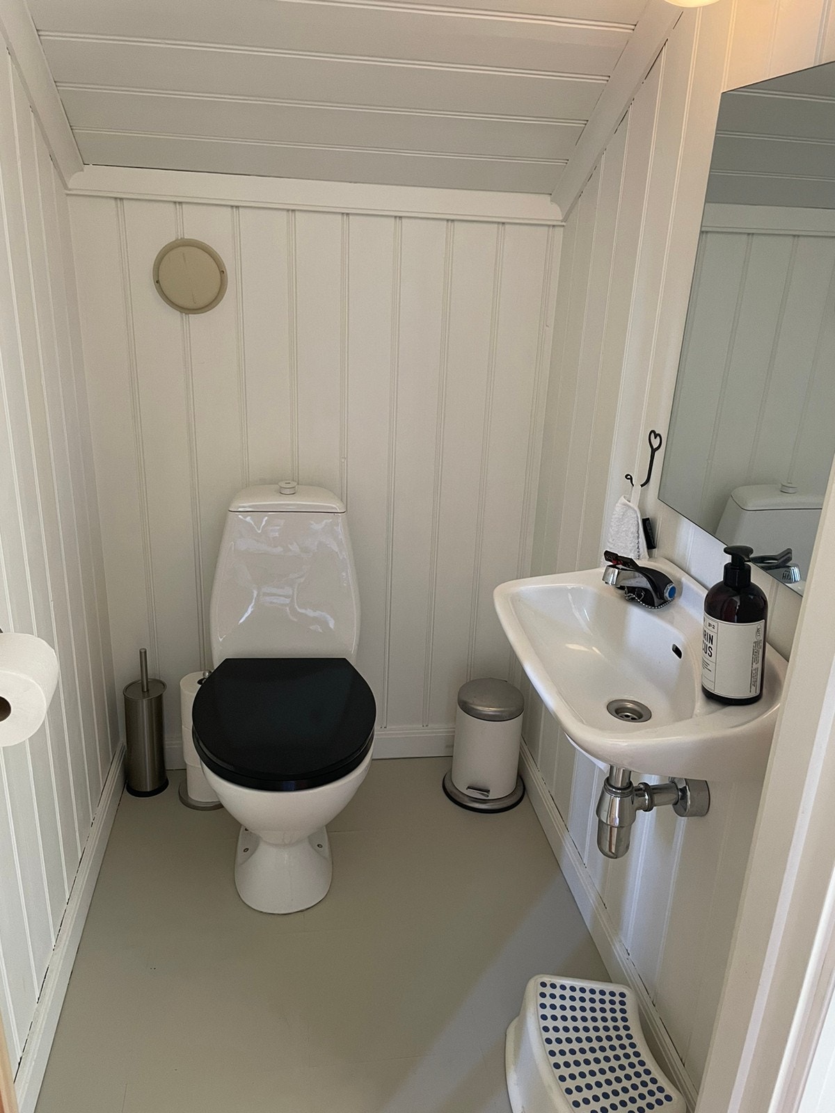 Toalett 2 etg Galleribilde