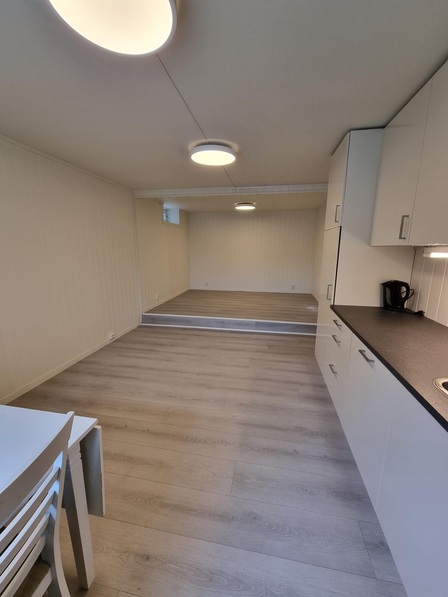 Felles kjøkken og stue Galleribilde