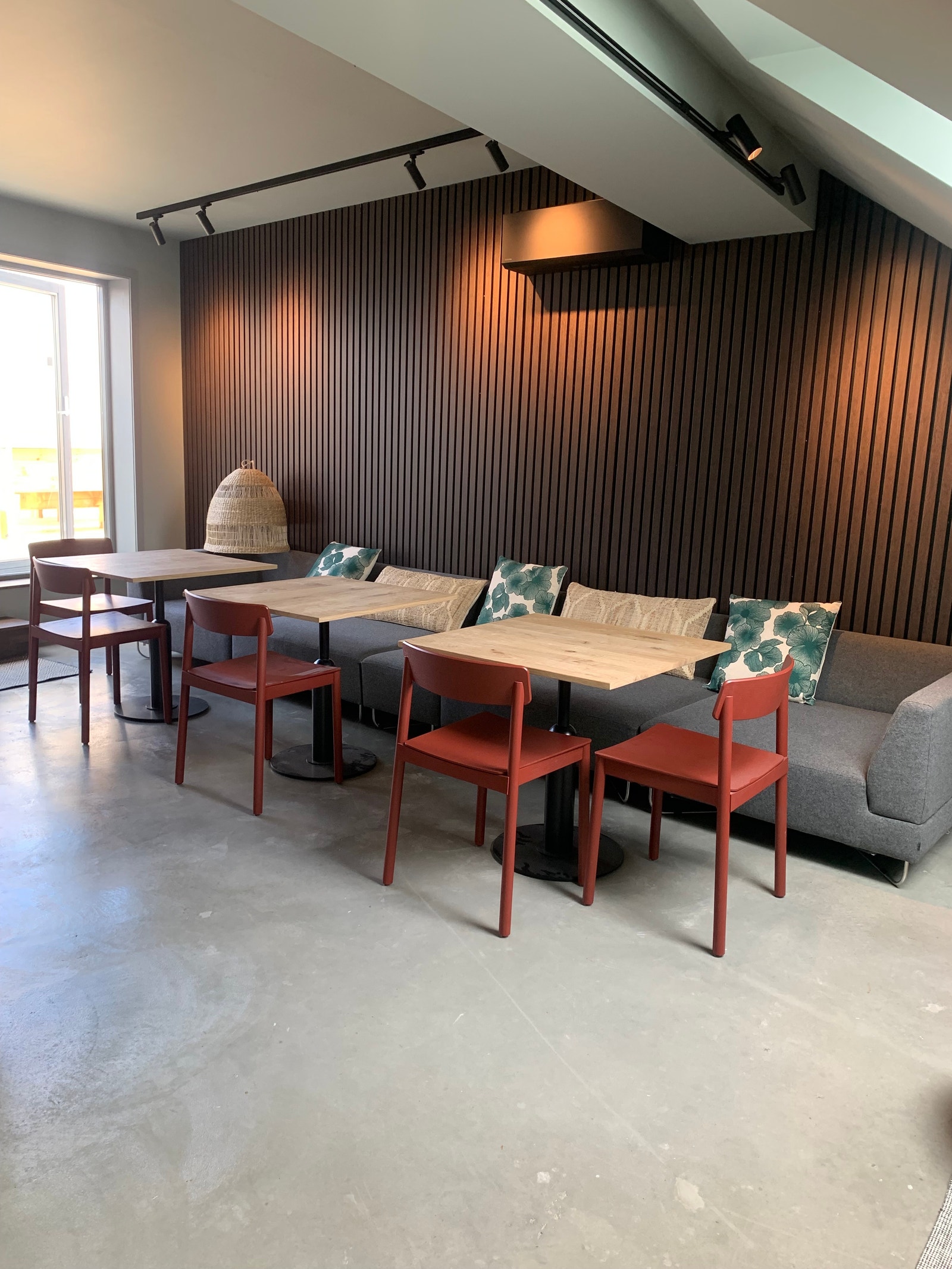 Felles stue - lese sal Galleribilde