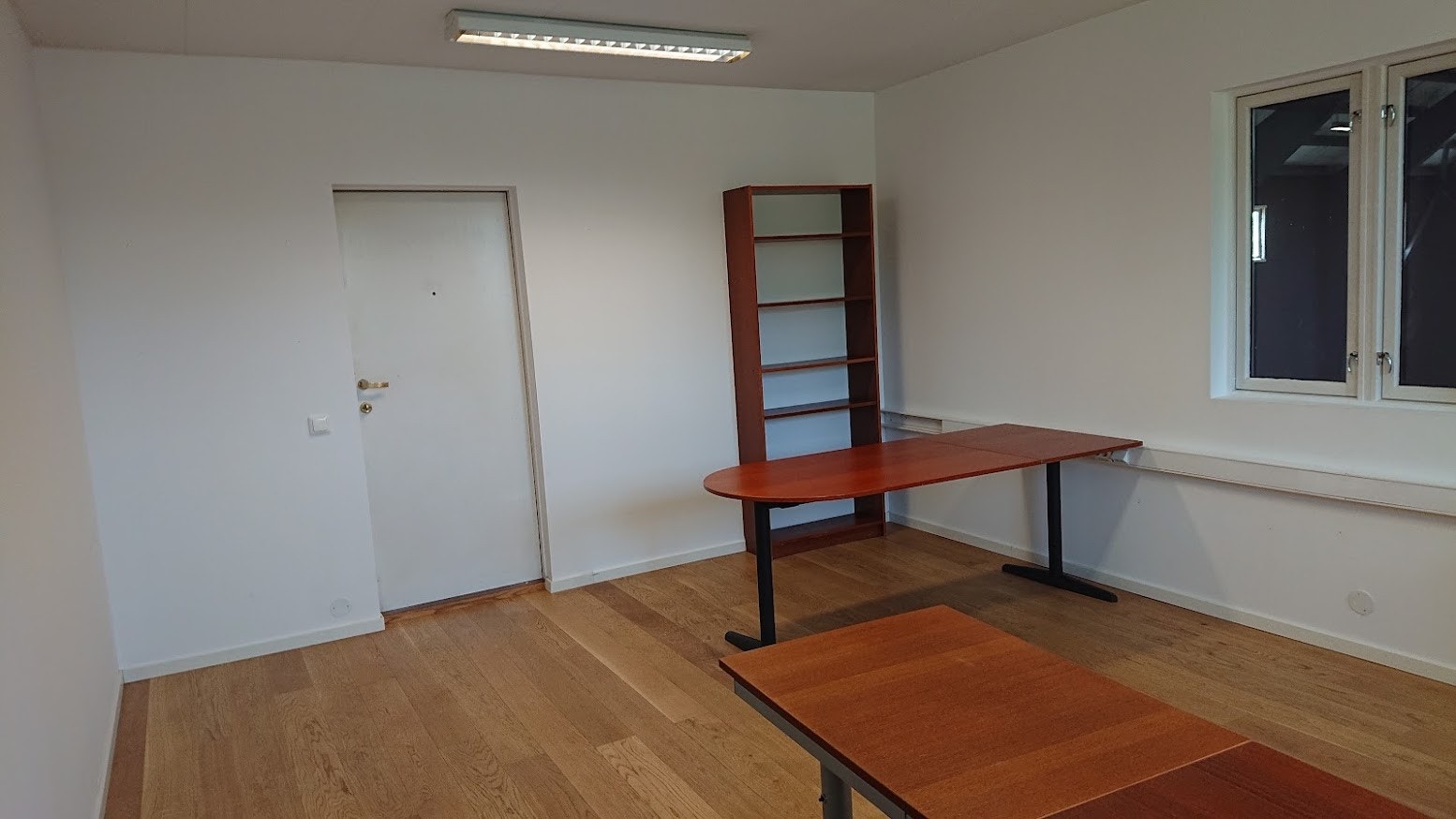 Varmt rom, øvre etasje, på 23,5 kvm Galleribilde