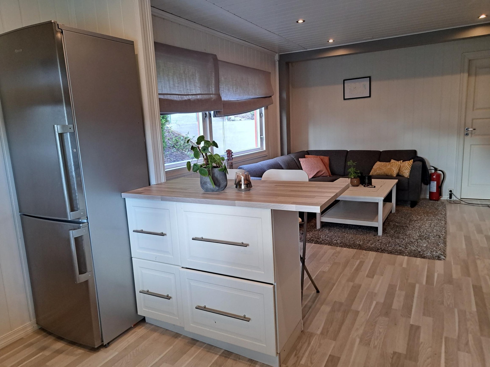 Stort kjøleskap inkl. fryser Galleribilde