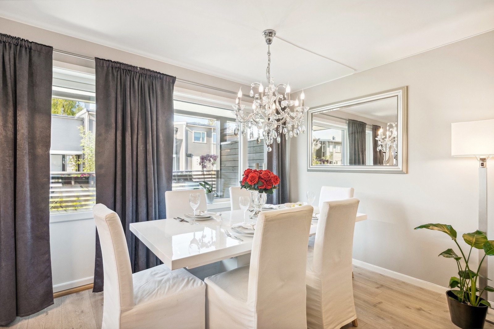 Plass til å samle venner og familie. Galleribilde