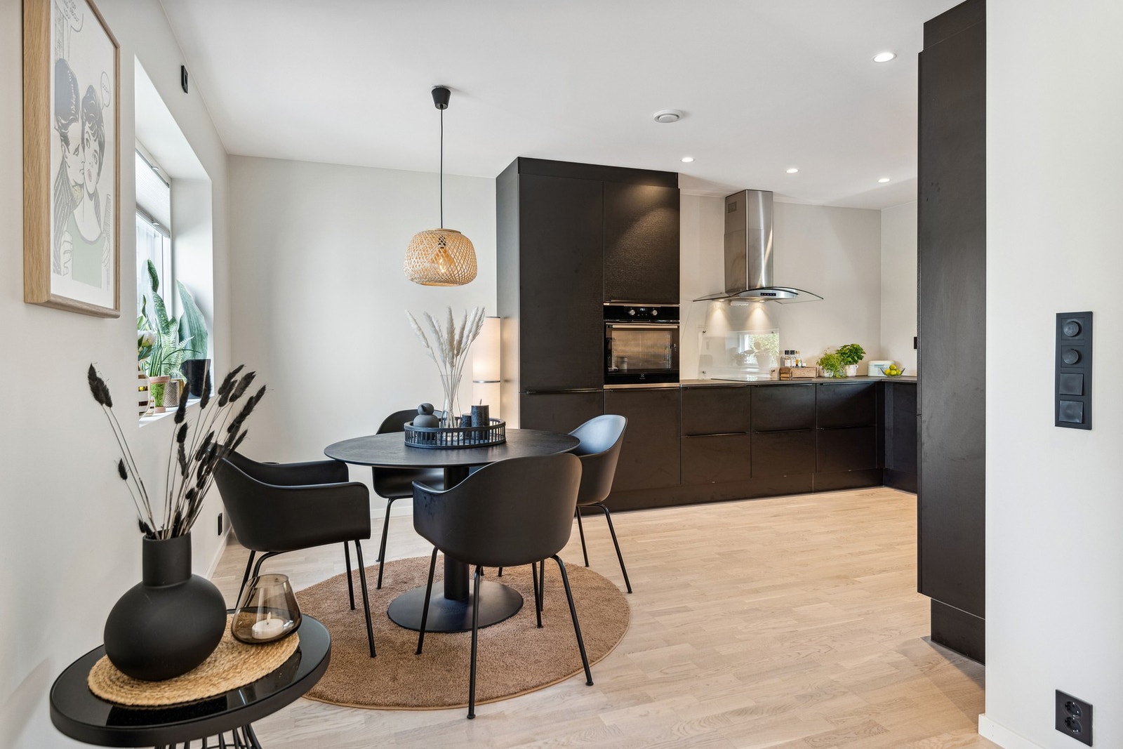 Kjøkkenet er av god størrelse. Galleribilde