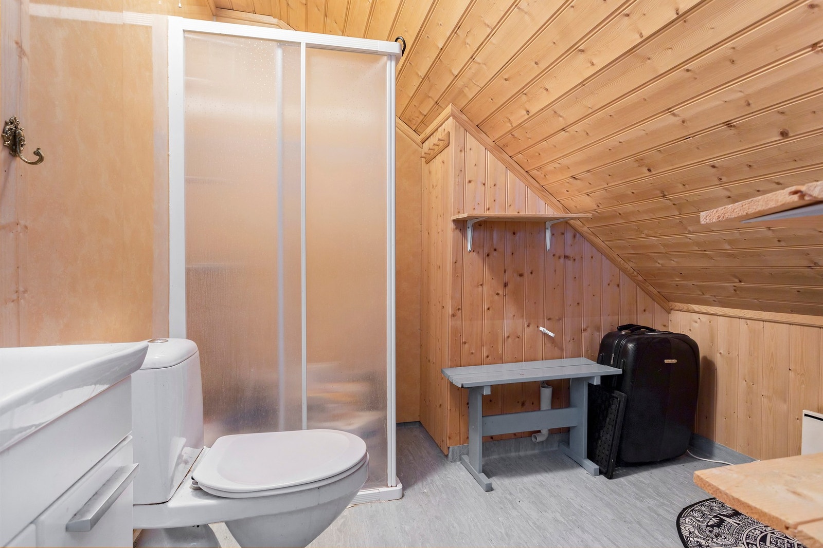 Bad loftsetg. Galleribilde