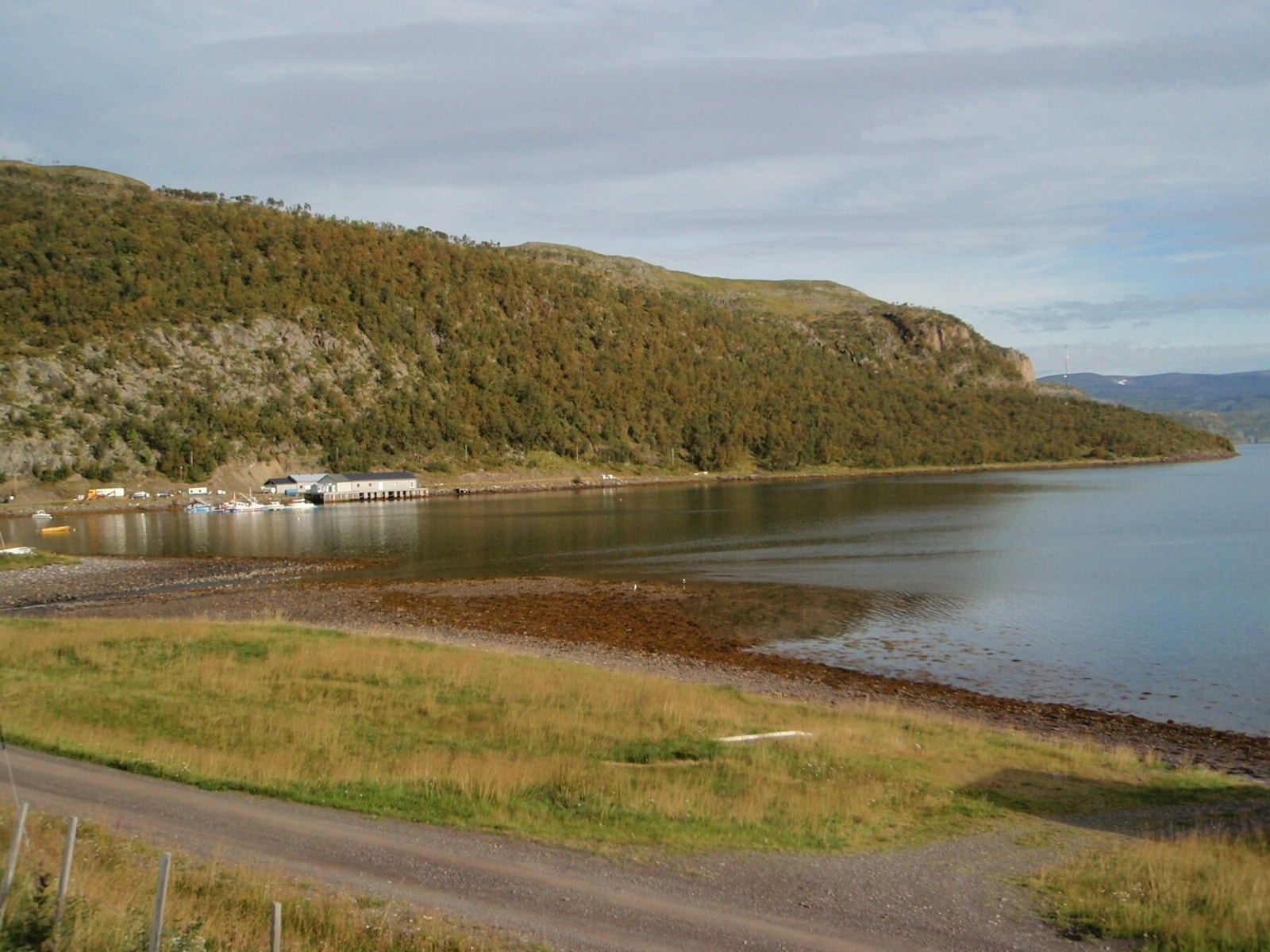 Eiendommen ligger i fantastiske omgivelser som kan nytes både sommer og vinter. Galleribilde