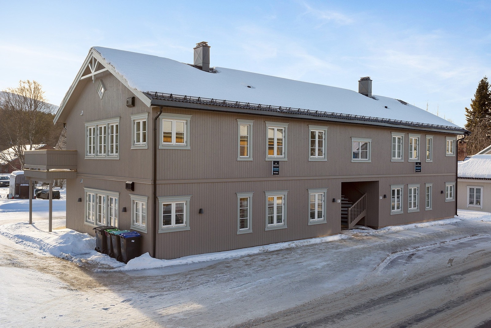 8-.jpg Galleribilde