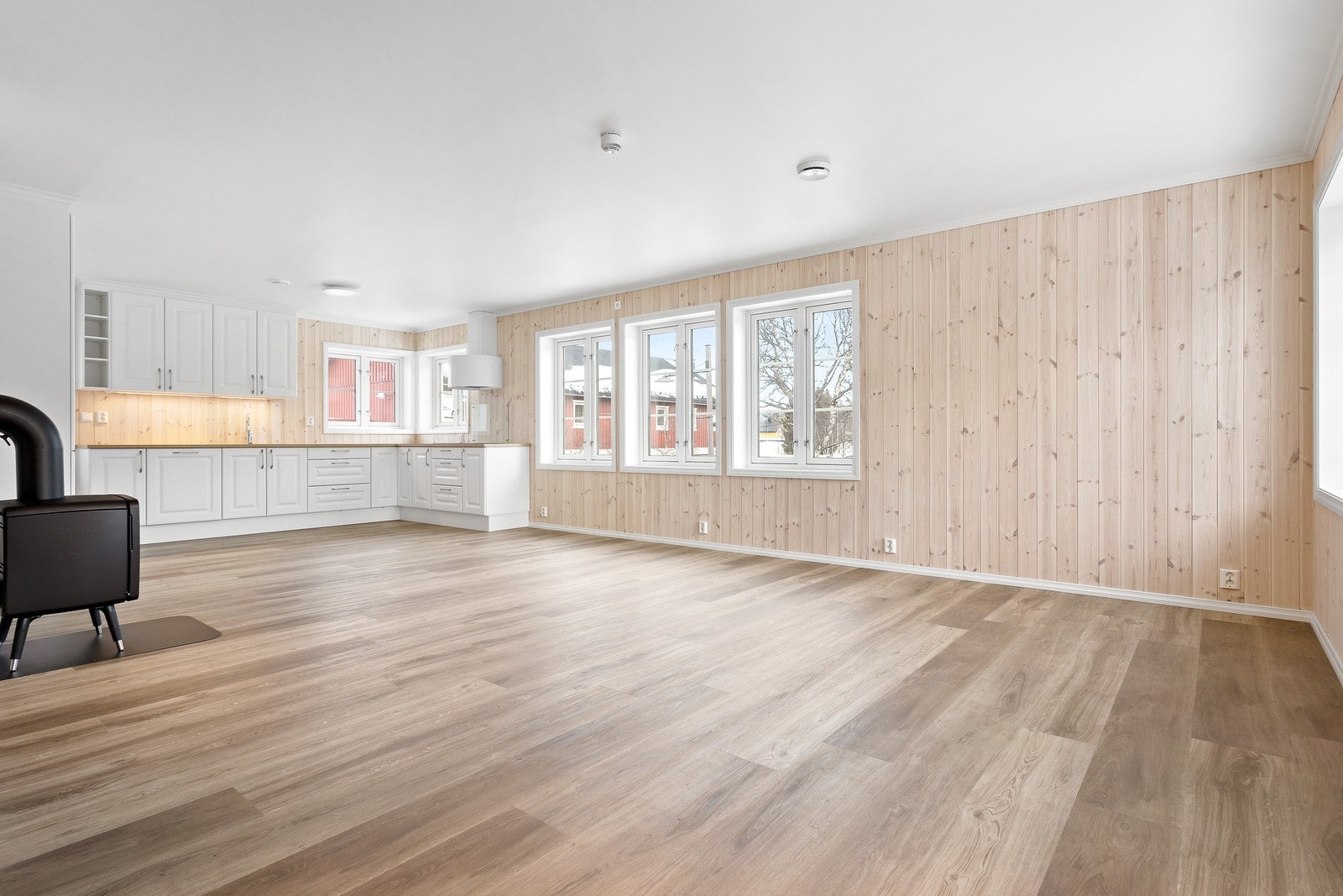 25-.jpg Galleribilde