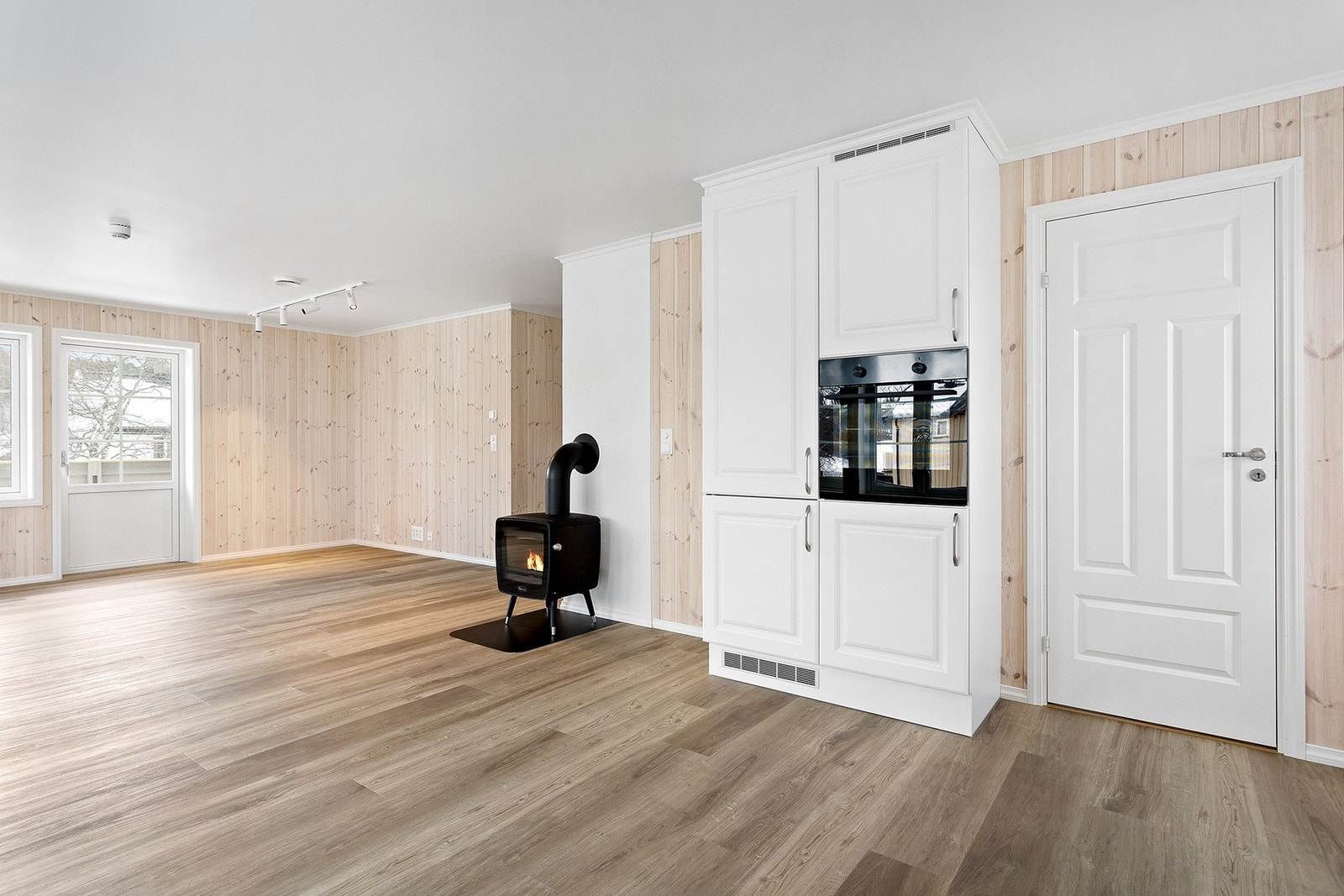 36-.jpg Galleribilde