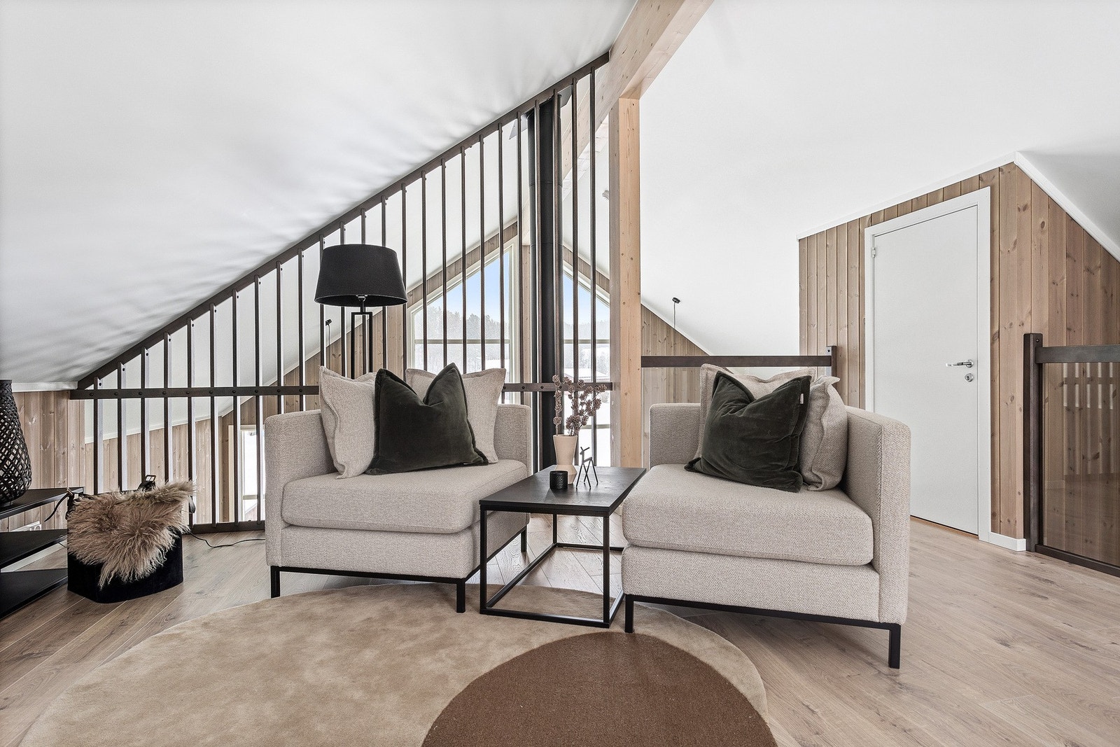 Loftstue Galleribilde