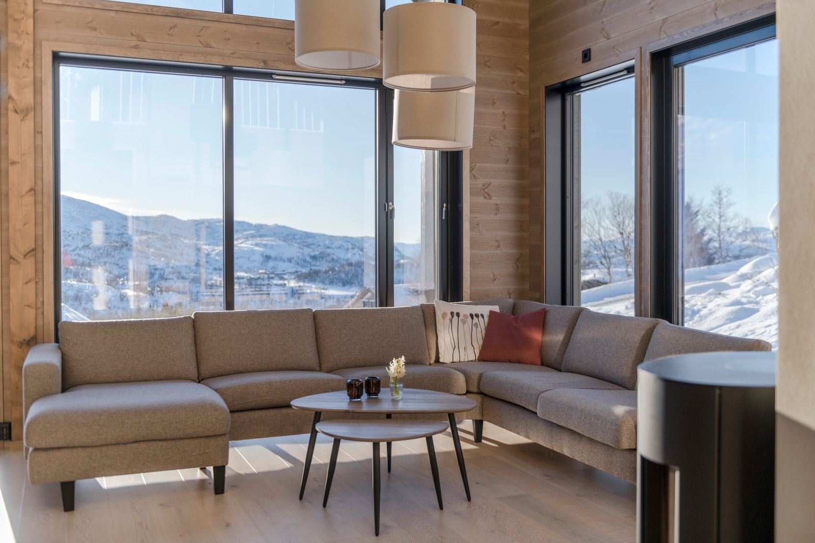 Illustrasjon av stue Galleribilde