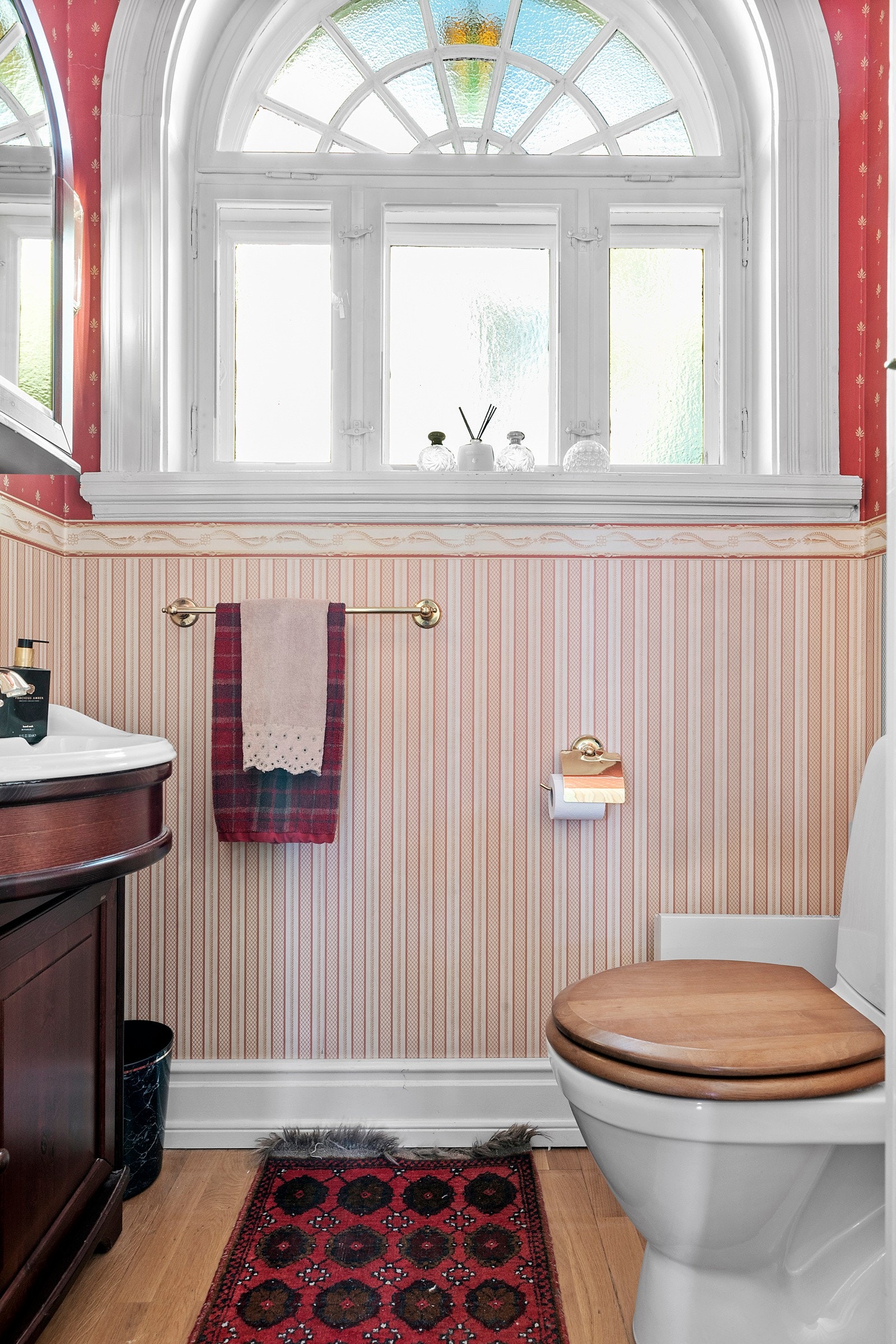 Gjestetoalett 1. etasje Galleribilde