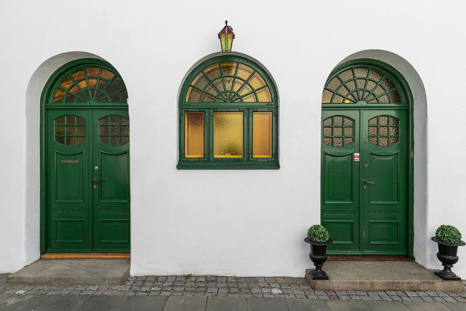 Detalj fra inngangsparti Galleribilde