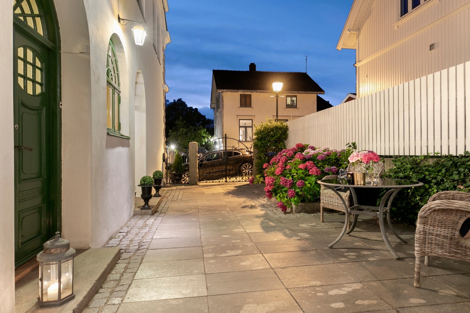 Gårdsplass Galleribilde