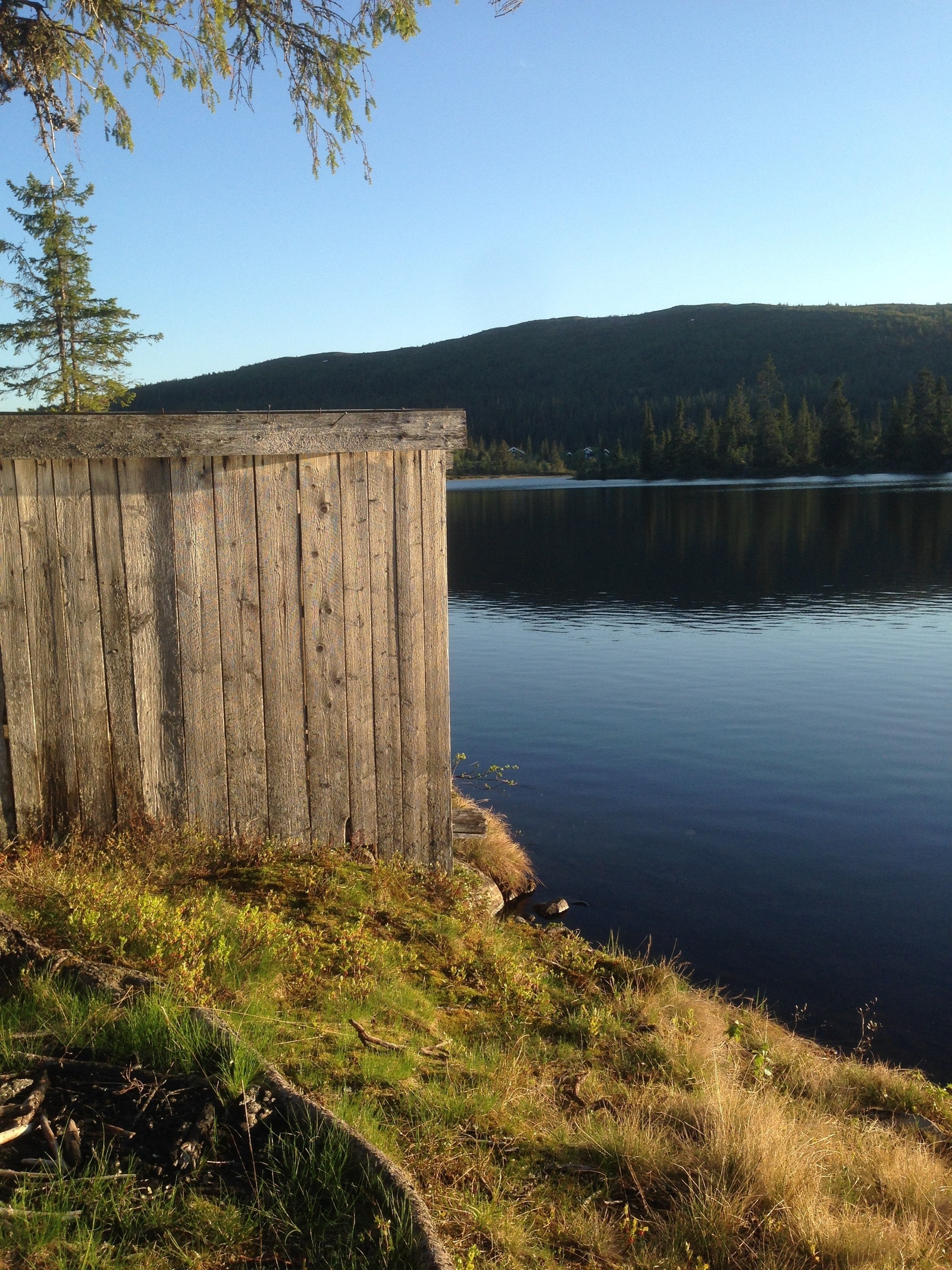Båthus ved Nordre Vorsetvann Galleribilde