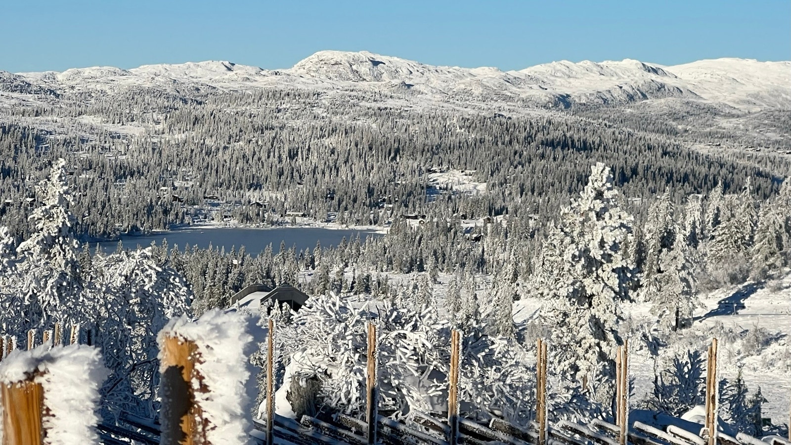 Tomter med unik utsikt og umiddelbar nærhet til skiløyper. Galleribilde